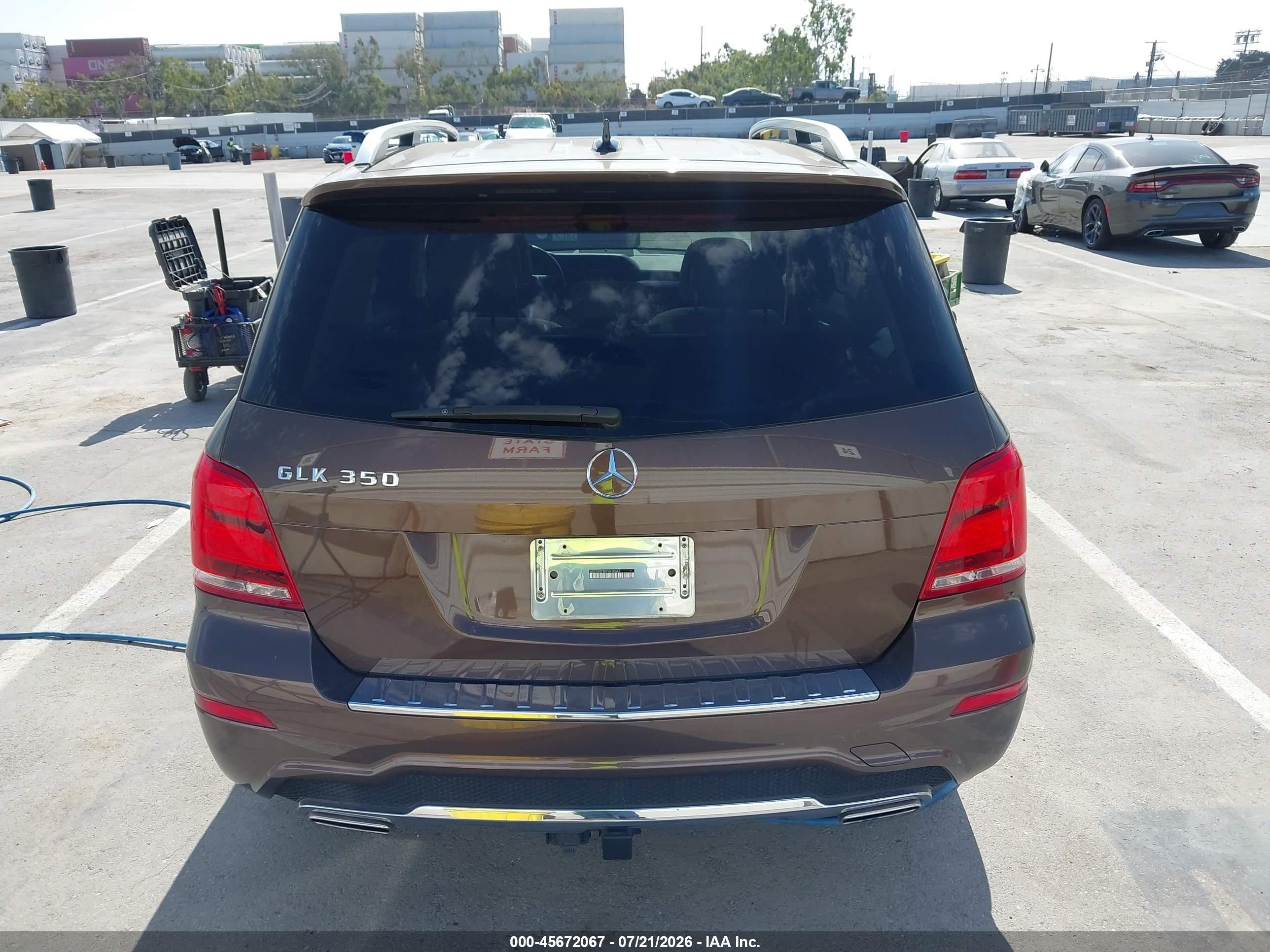 2015 Mercedes-benz Glk 350   Brown vin: WDCGG5HB6FG400667
