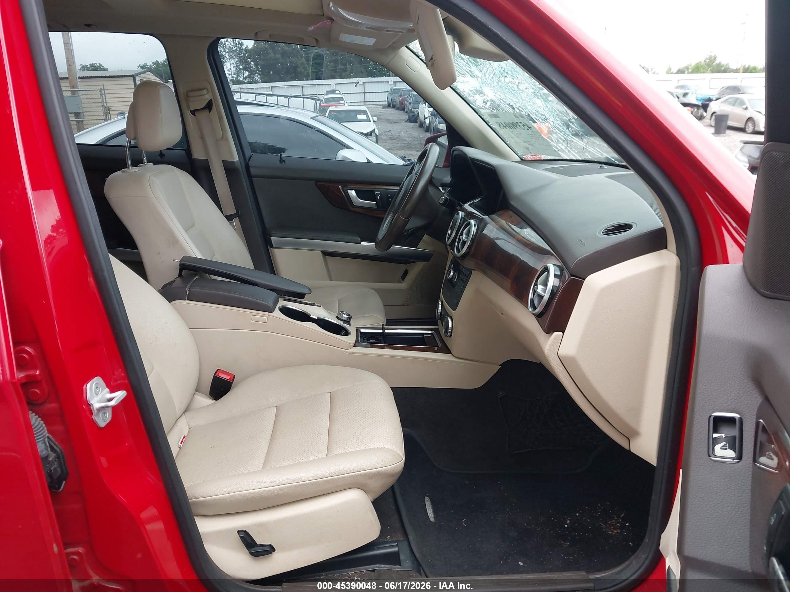 2015 Mercedes-benz Glk 350 Red vin: WDCGG5HB6FG408476
