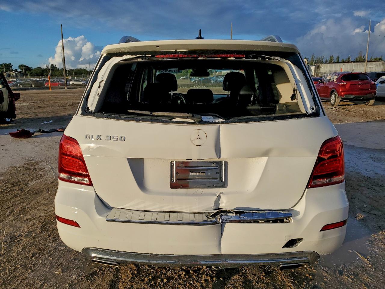 2015 Mercedes-benz Glk 350 White vin: WDCGG5HB6FG415718