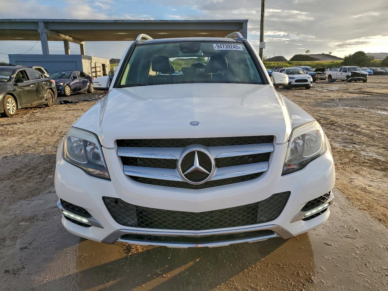 2015 Mercedes-benz Glk 350 White vin: WDCGG5HB6FG415718