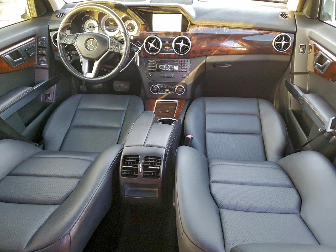 2015 Mercedes-benz Glk 350 White vin: WDCGG5HB6FG415718