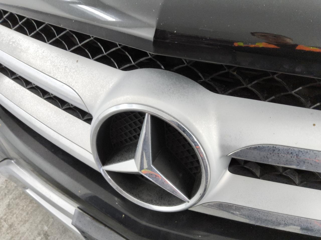 2013 Mercedes-benz Glk 350 Black vin: WDCGG5HB7DF944503 Damage: Grille, Chipped, 2