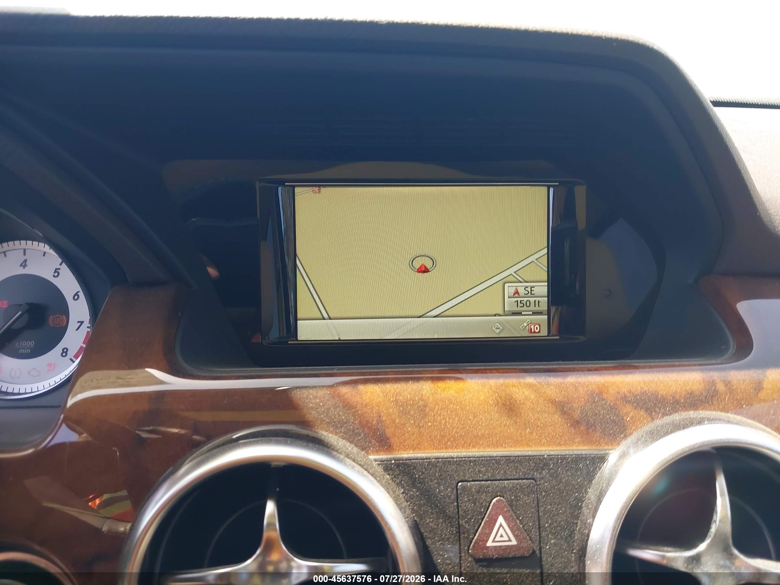2013 Mercedes-benz Glk 350   Белый vin: WDCGG5HB7DG077470