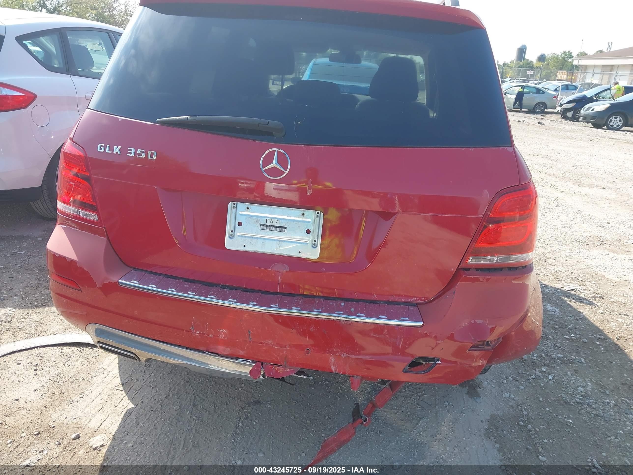 2013 Mercedes-benz Glk 350   Red vin: WDCGG5HB7DG129101
