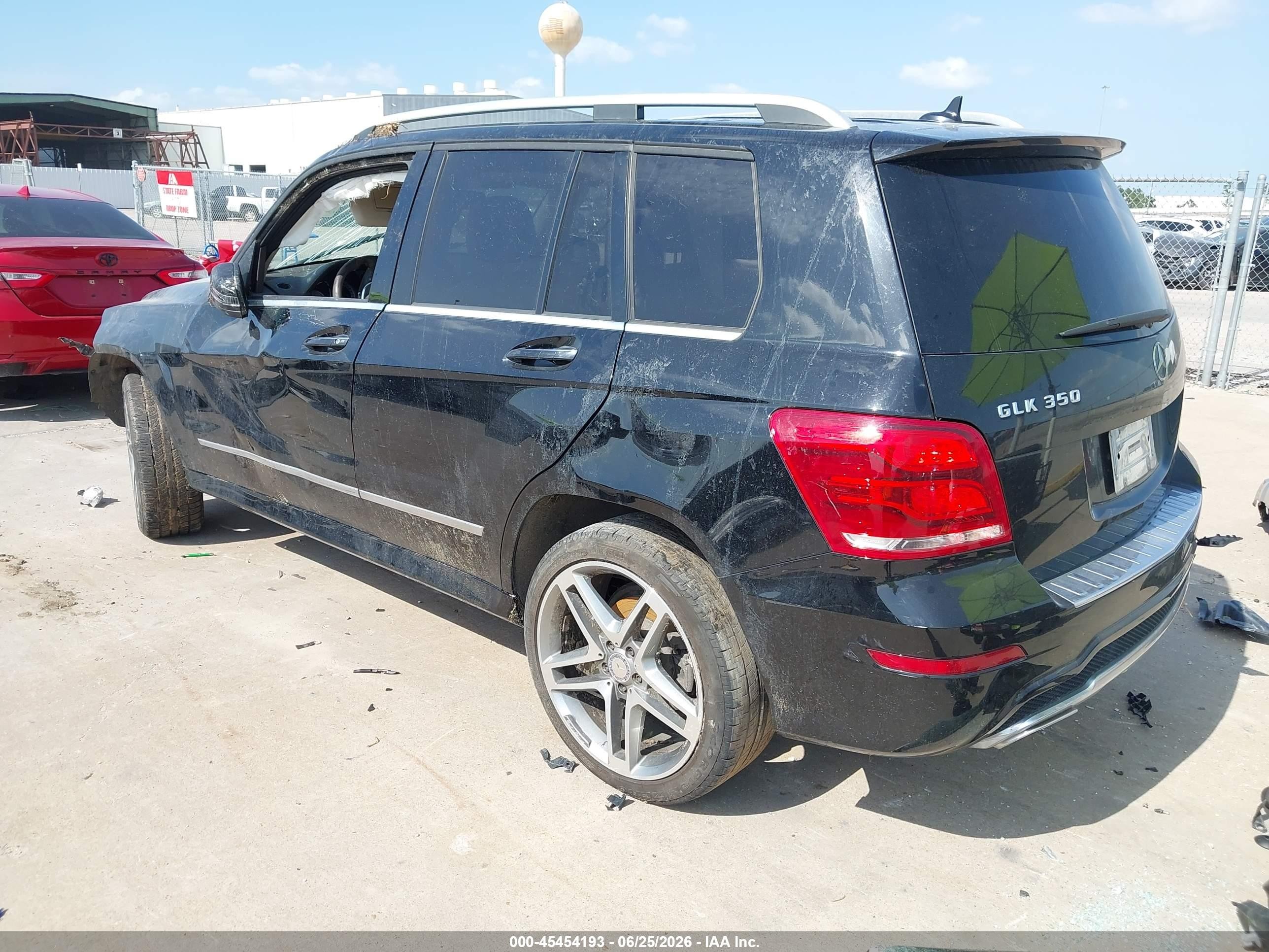 2014 Mercedes-benz Glk 350   Black vin: WDCGG5HB7EG178395