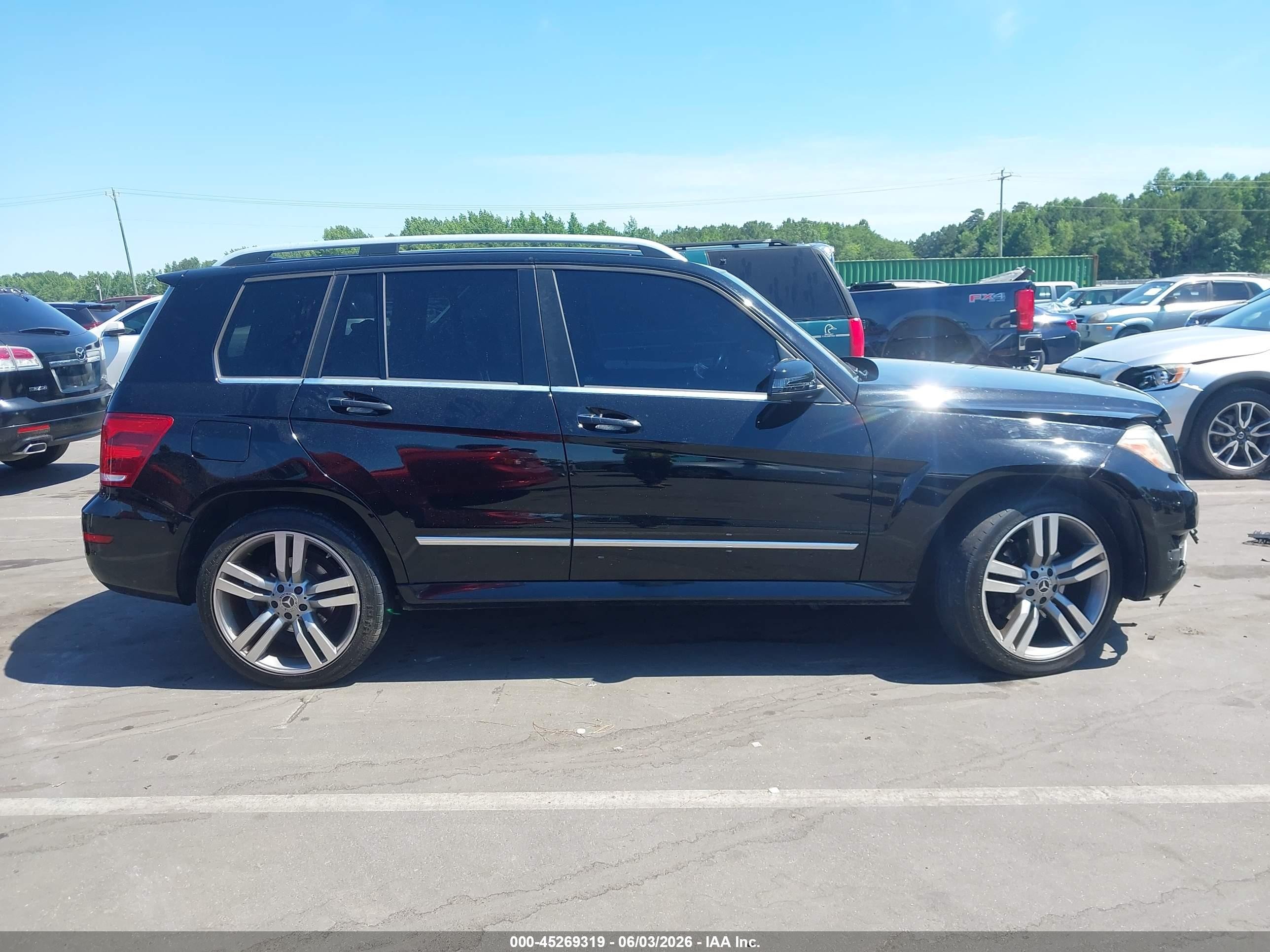 2014 Mercedes-benz Glk 350   Black vin: WDCGG5HB7EG232911