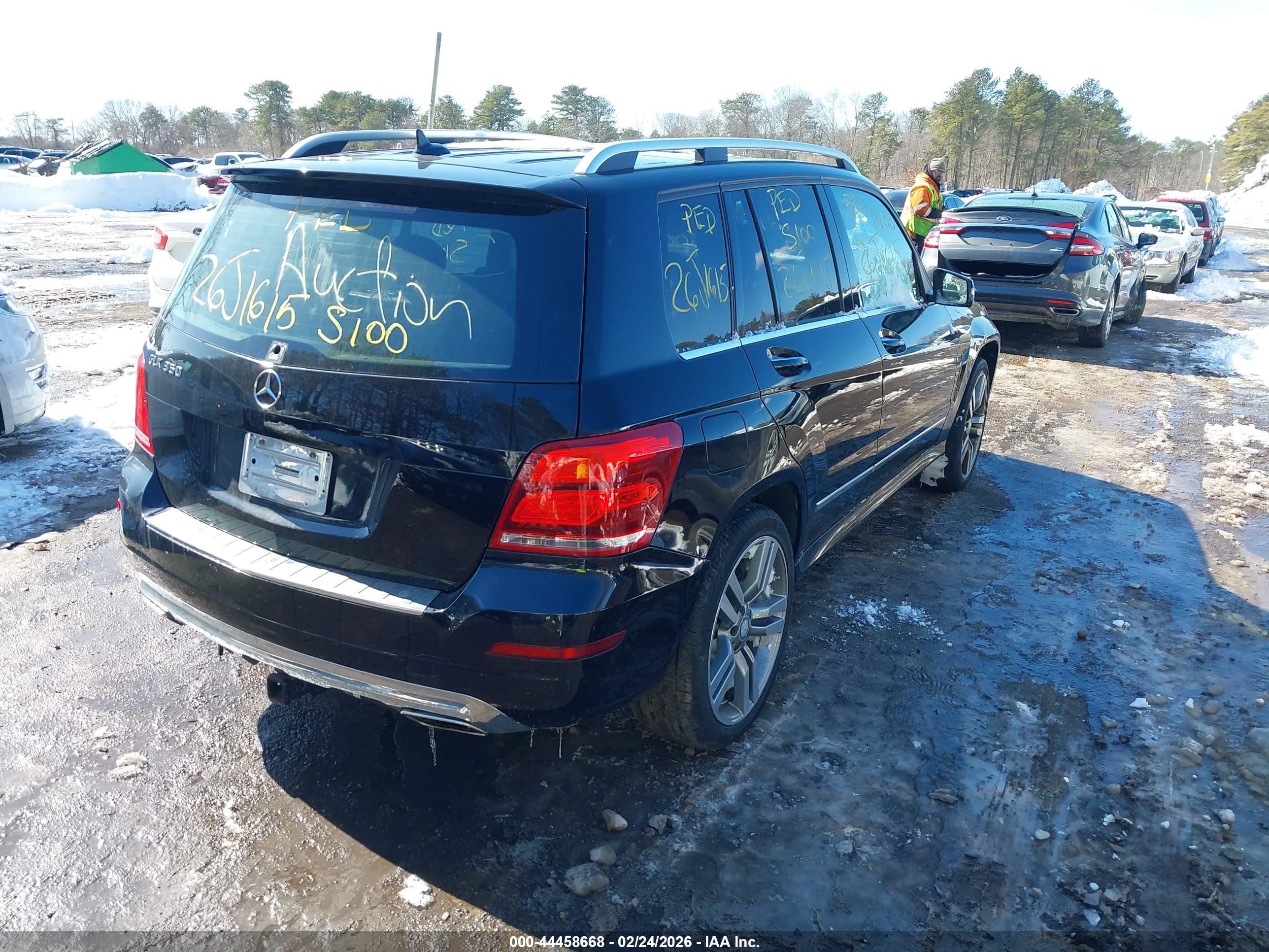 2014 Mercedes-benz Glk 350   Black vin: WDCGG5HB7EG251944