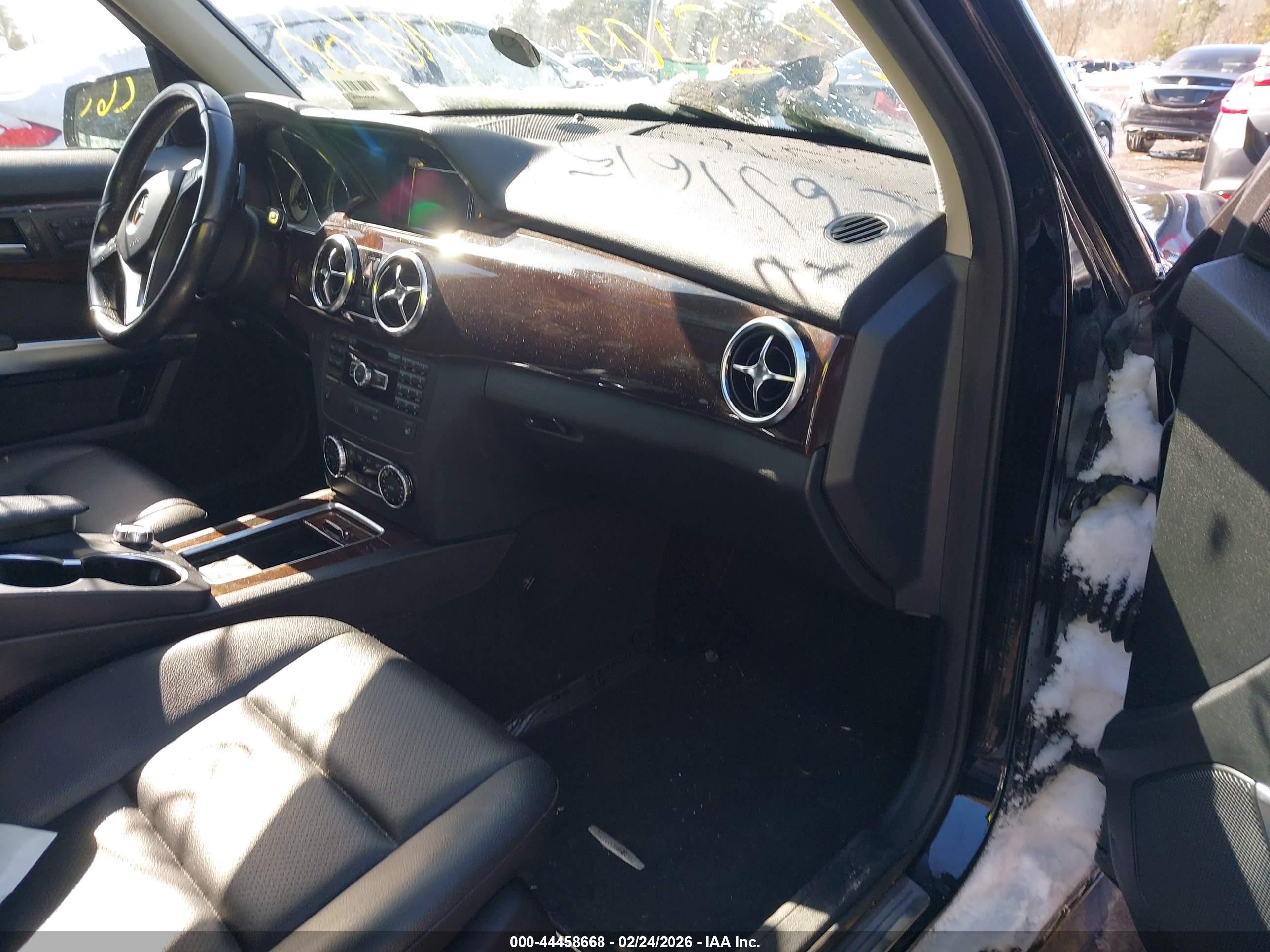 2014 Mercedes-benz Glk 350   Black vin: WDCGG5HB7EG251944