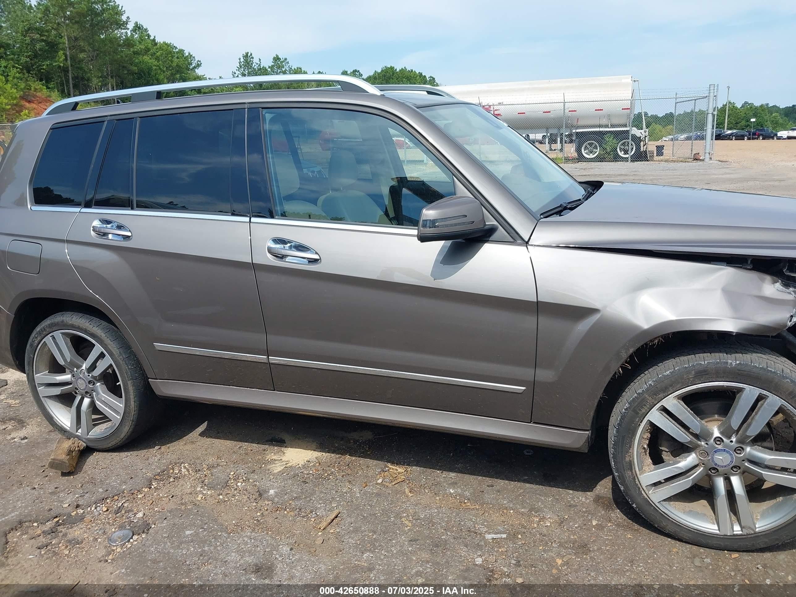 2014 Mercedes-benz Glk 350   Brown vin: WDCGG5HB7EG264483