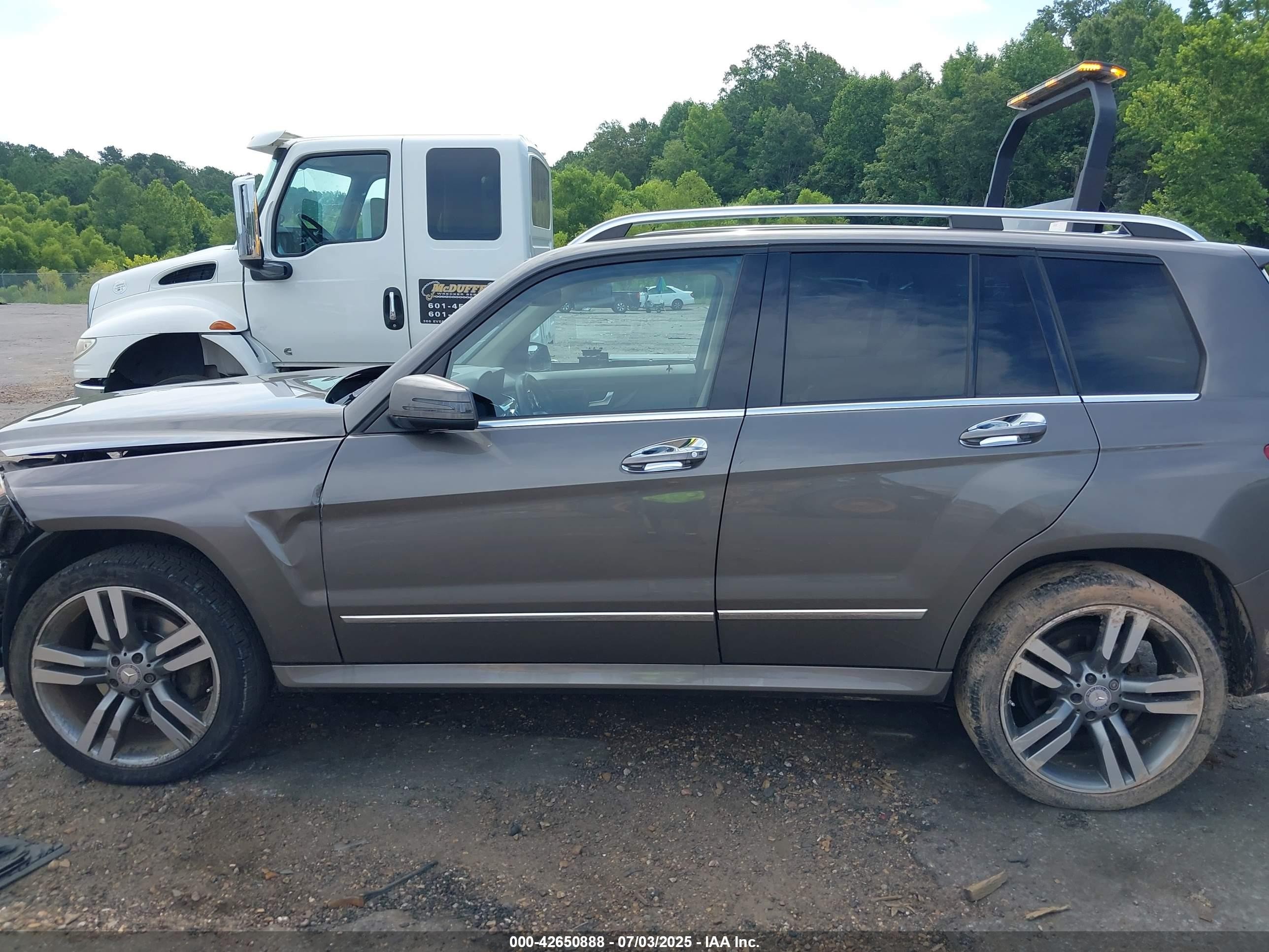 2014 Mercedes-benz Glk 350   Brown vin: WDCGG5HB7EG264483