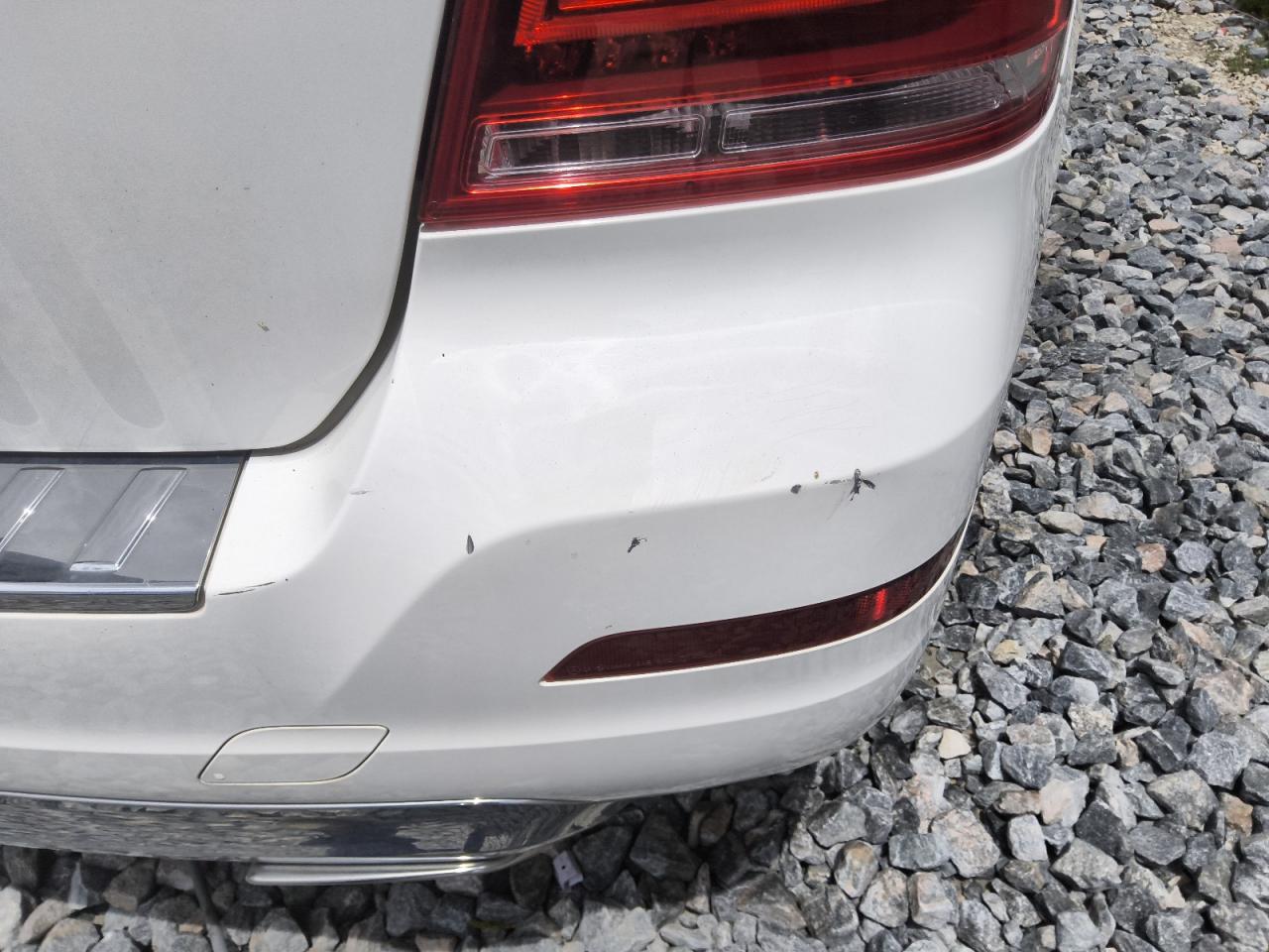 2014 Mercedes-benz Glk 350 White vin: WDCGG5HB7EG316758 Damage: Rear Bumper, Heavy Scratch, 6 To 7 Inches