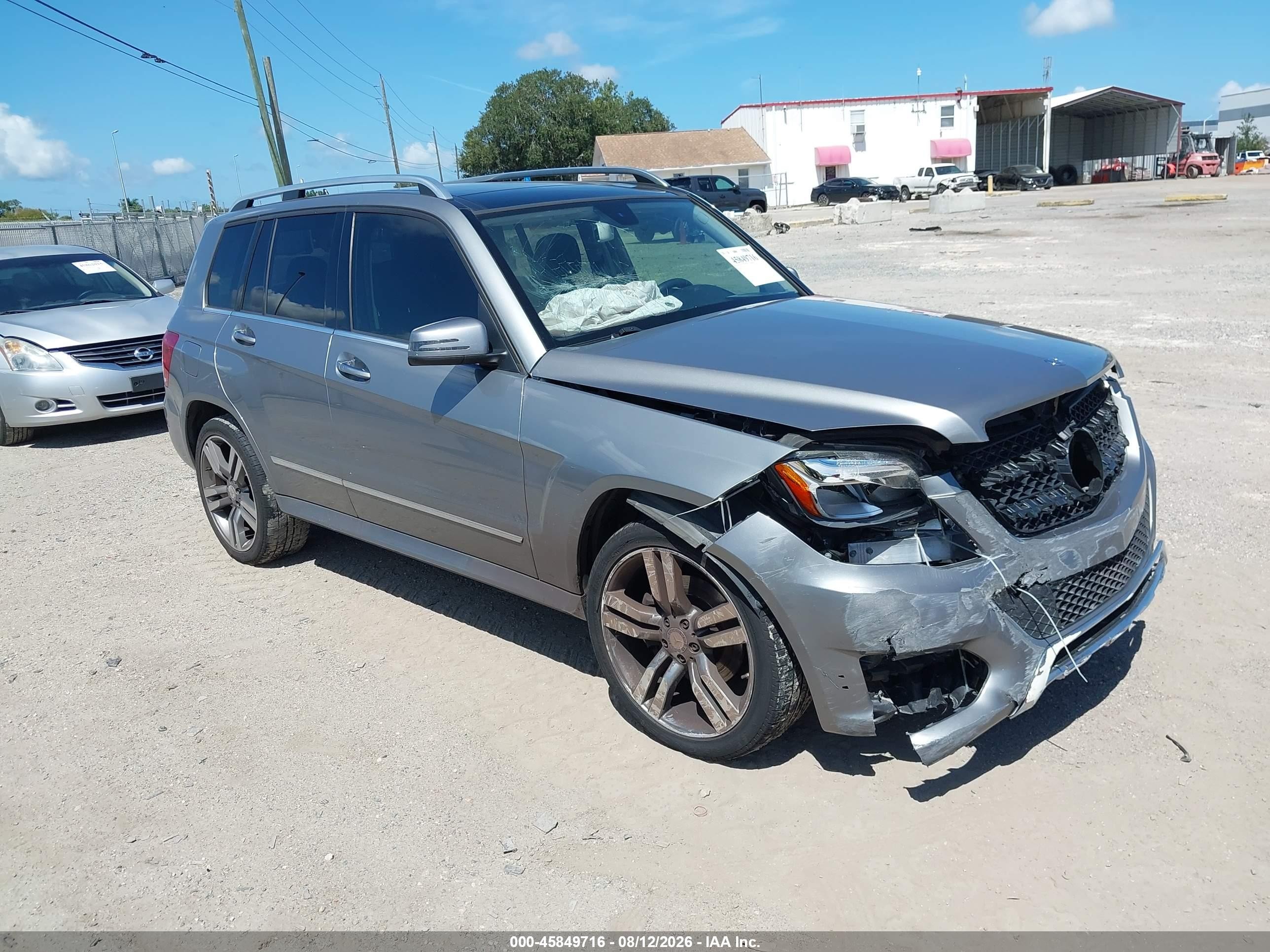 2014 Mercedes-benz Glk 350   Silver vin: WDCGG5HB7EG322088