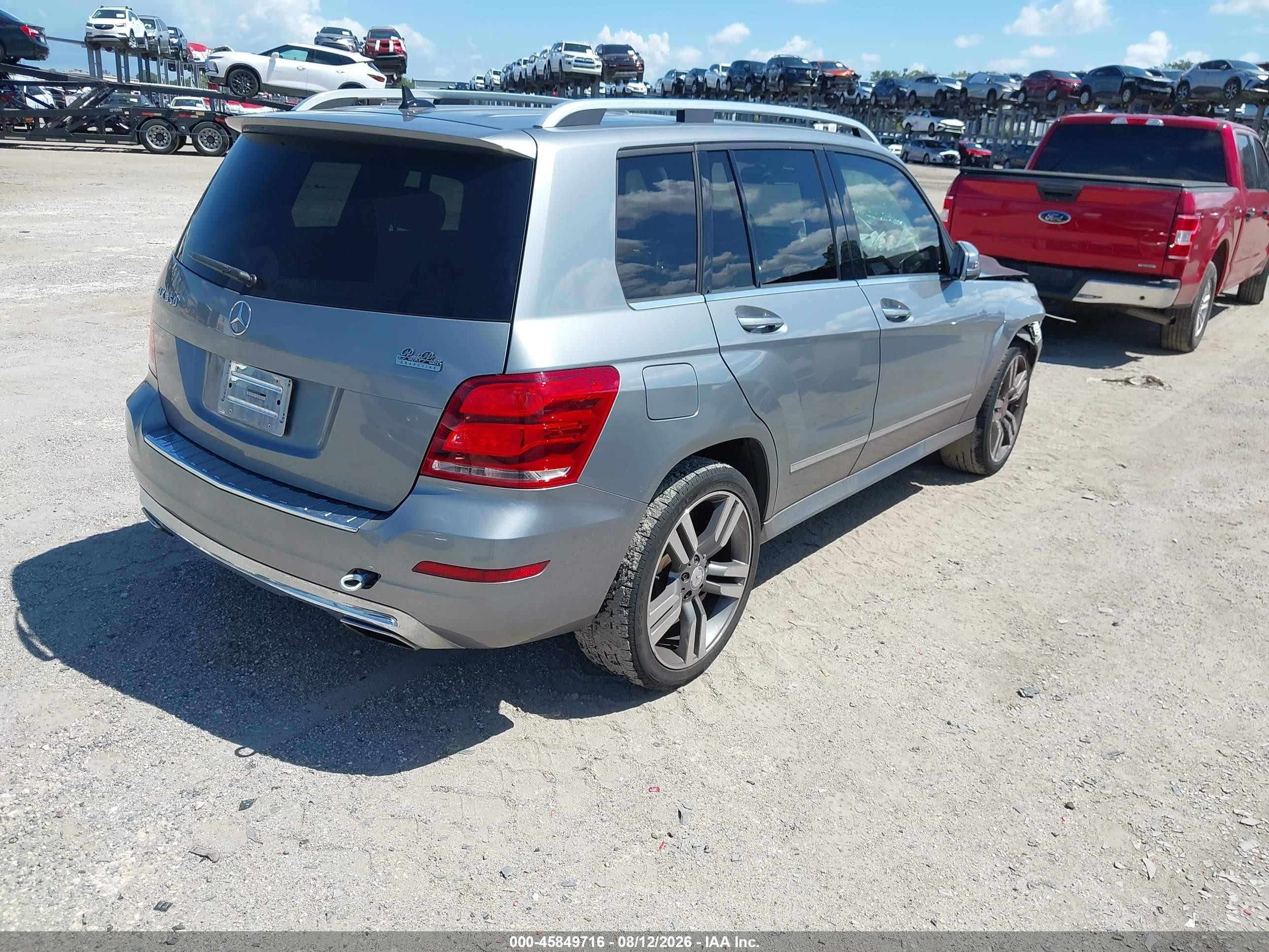 2014 Mercedes-benz Glk 350   Silver vin: WDCGG5HB7EG322088