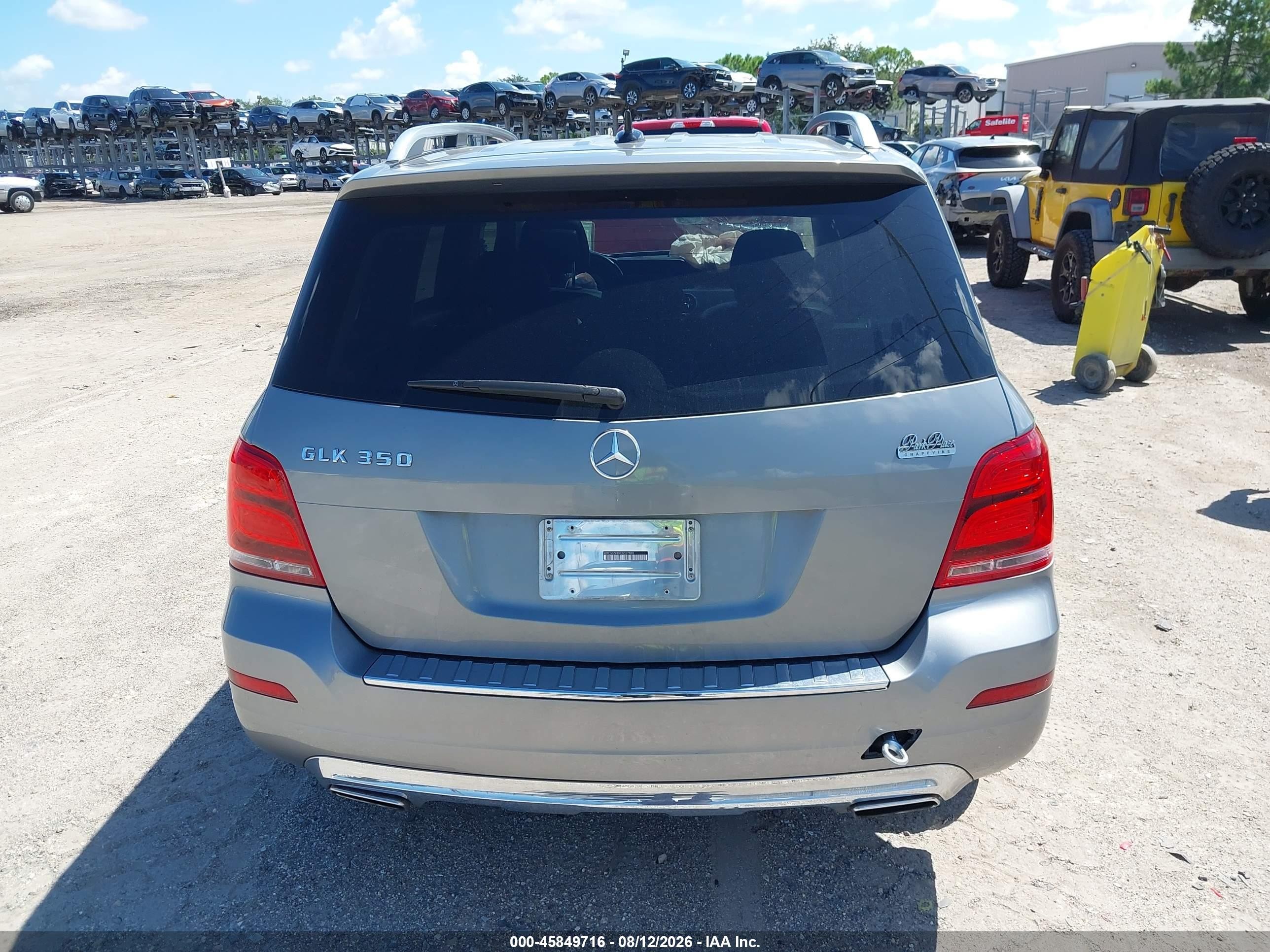 2014 Mercedes-benz Glk 350   Silver vin: WDCGG5HB7EG322088