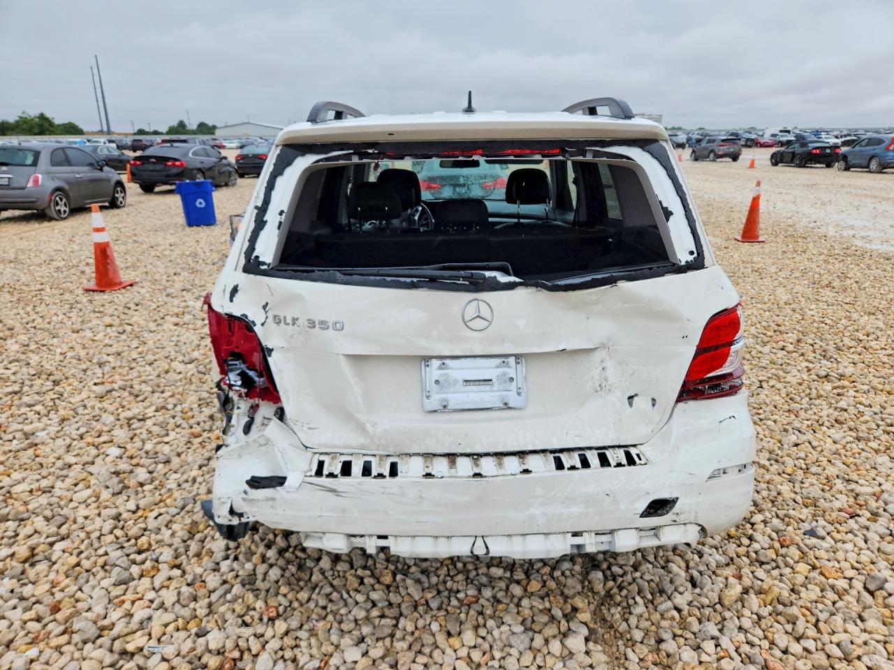2015 Mercedes-benz Glk White vin: WDCGG5HB7FG426386