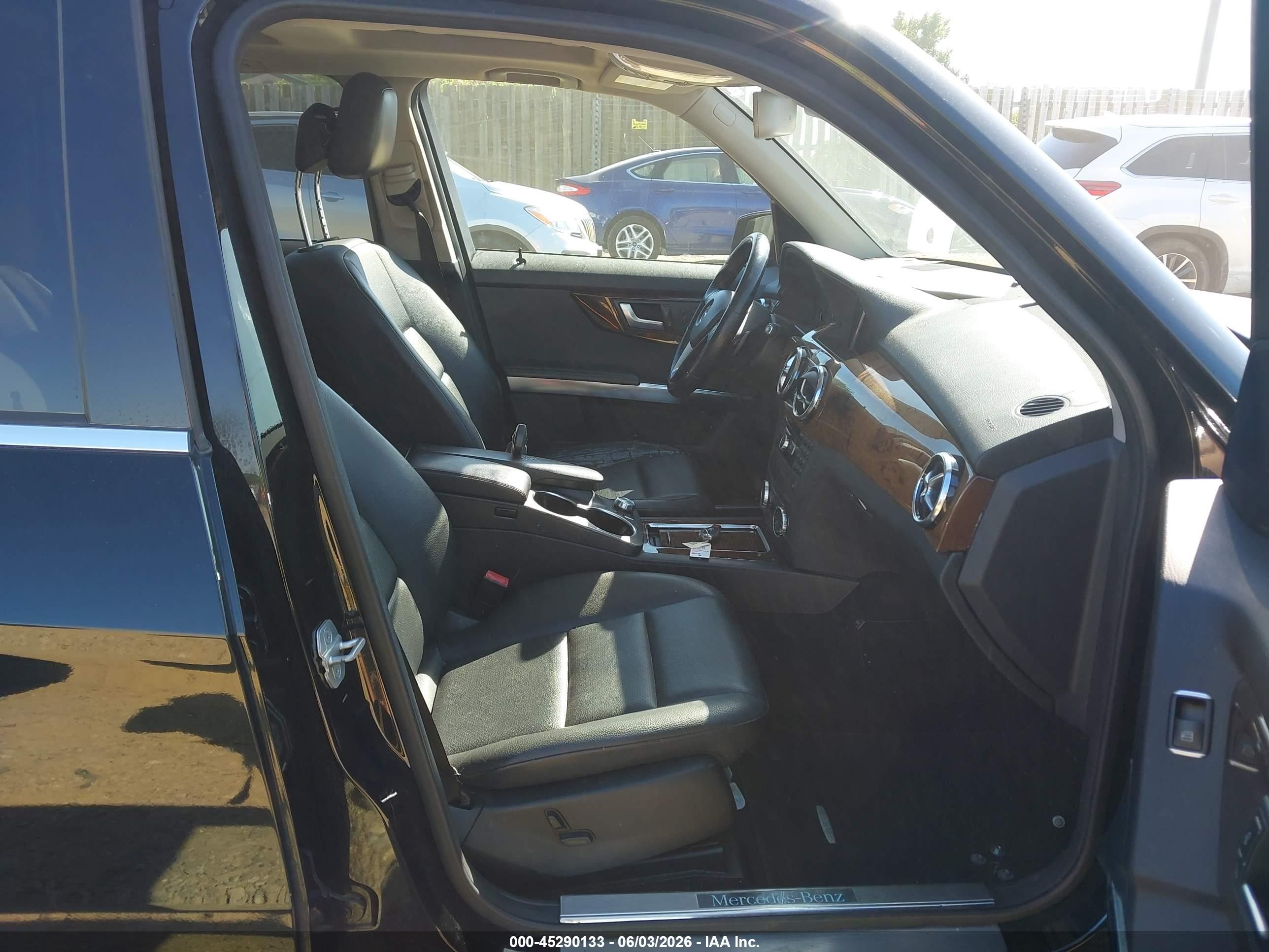 2013 Mercedes-benz Glk 350   Black vin: WDCGG5HB8DF952478