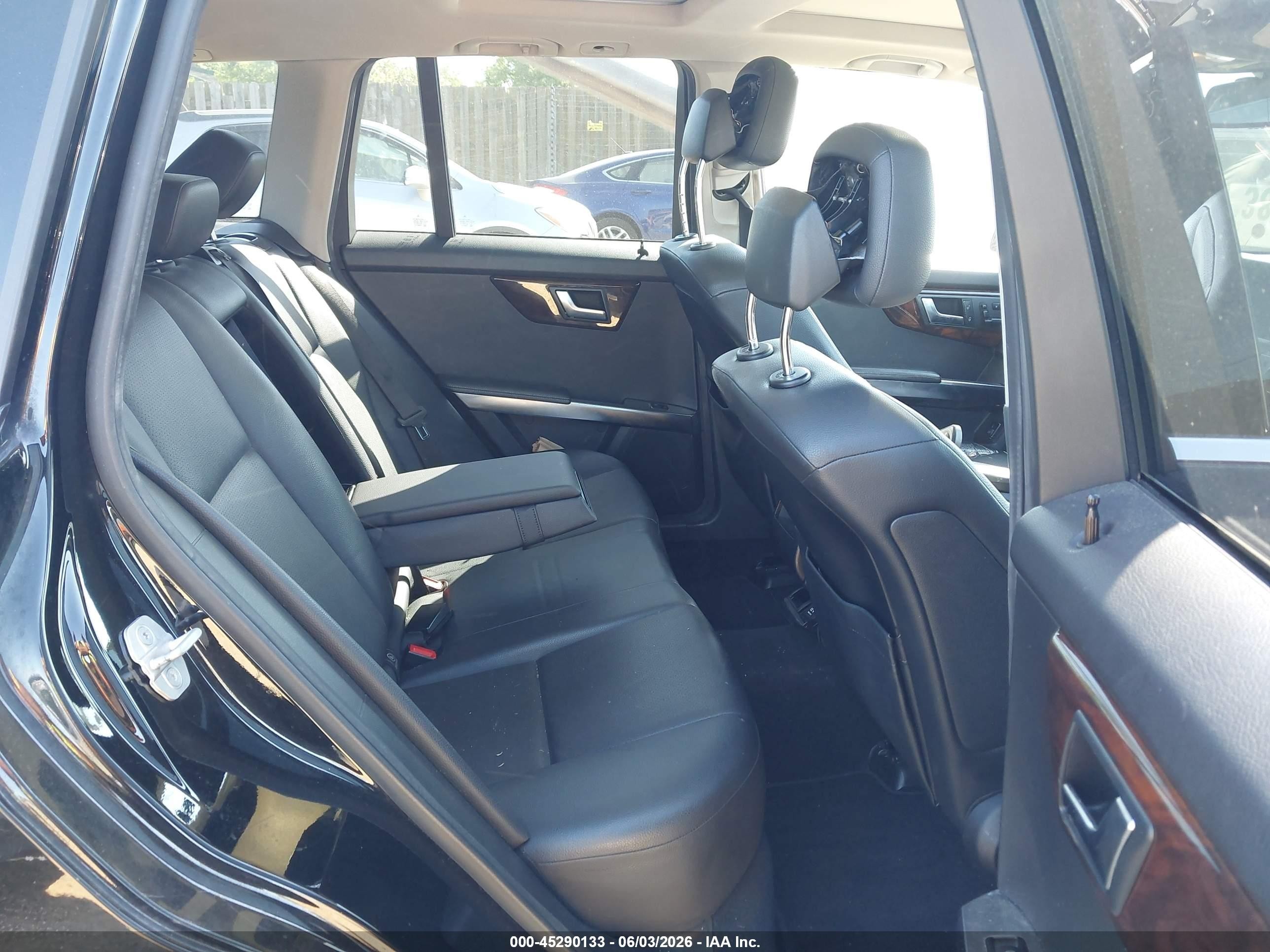 2013 Mercedes-benz Glk 350   Black vin: WDCGG5HB8DF952478