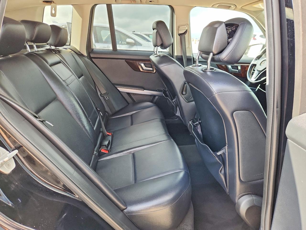2013 Mercedes-benz Glk 350 Black vin: WDCGG5HB8DF986209
