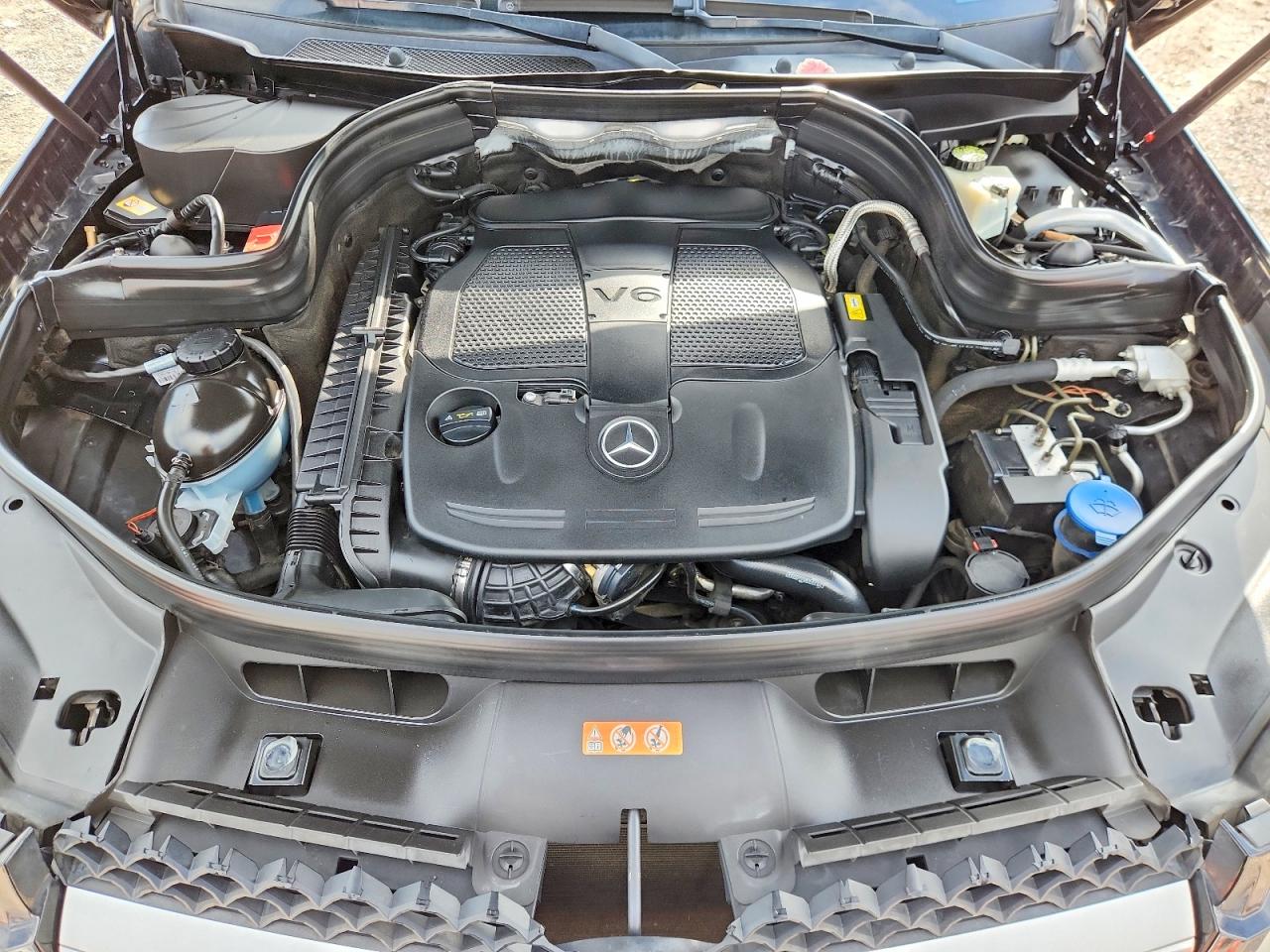2013 Mercedes-benz Glk 350 Black vin: WDCGG5HB8DF986209
