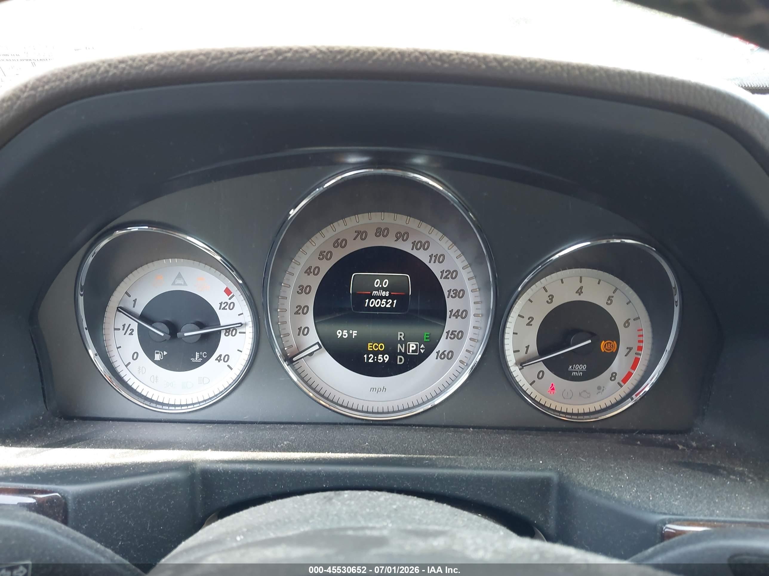 2014 Mercedes-benz Glk 350   White vin: WDCGG5HB8EG286329