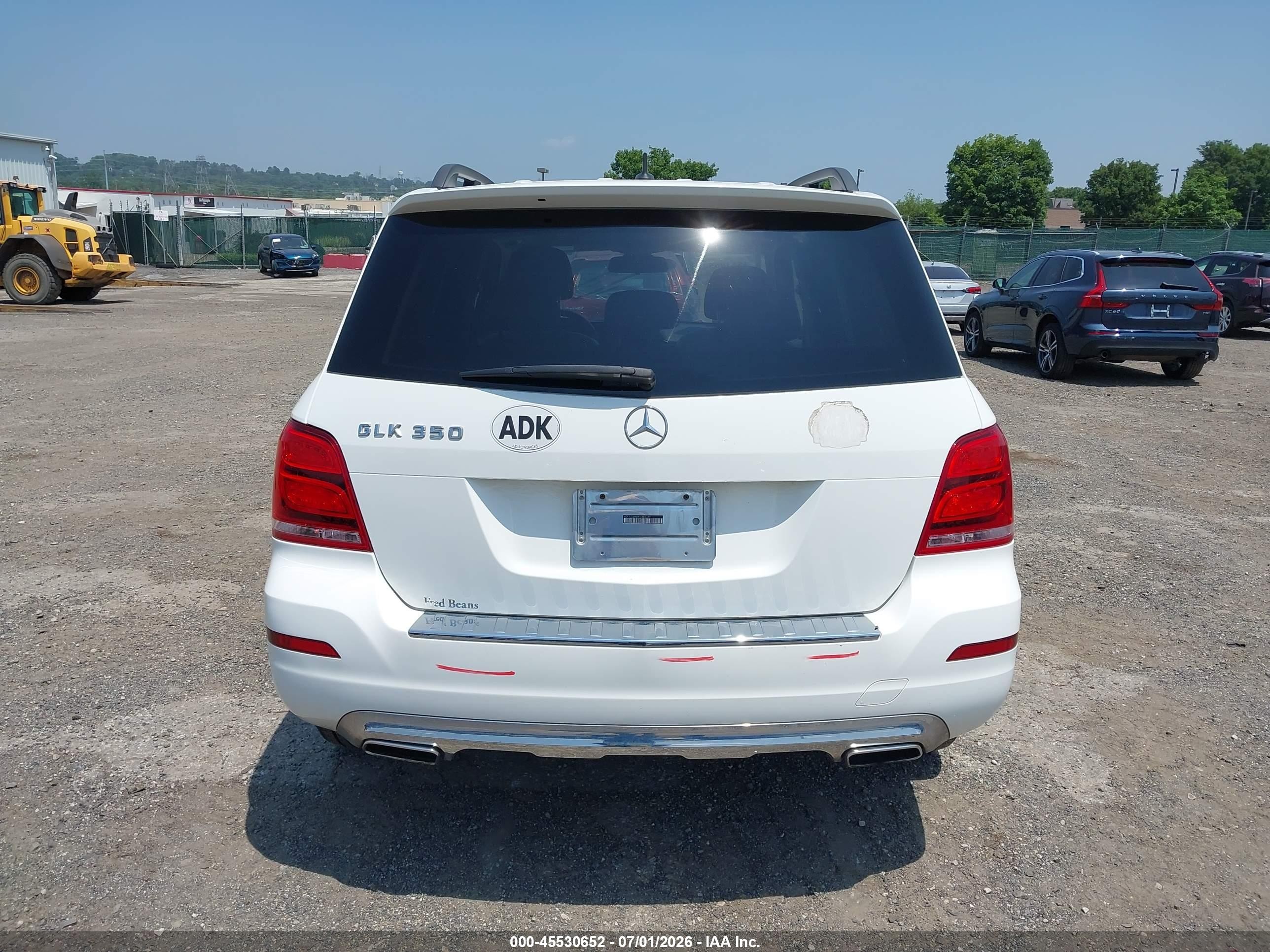 2014 Mercedes-benz Glk 350   White vin: WDCGG5HB8EG286329