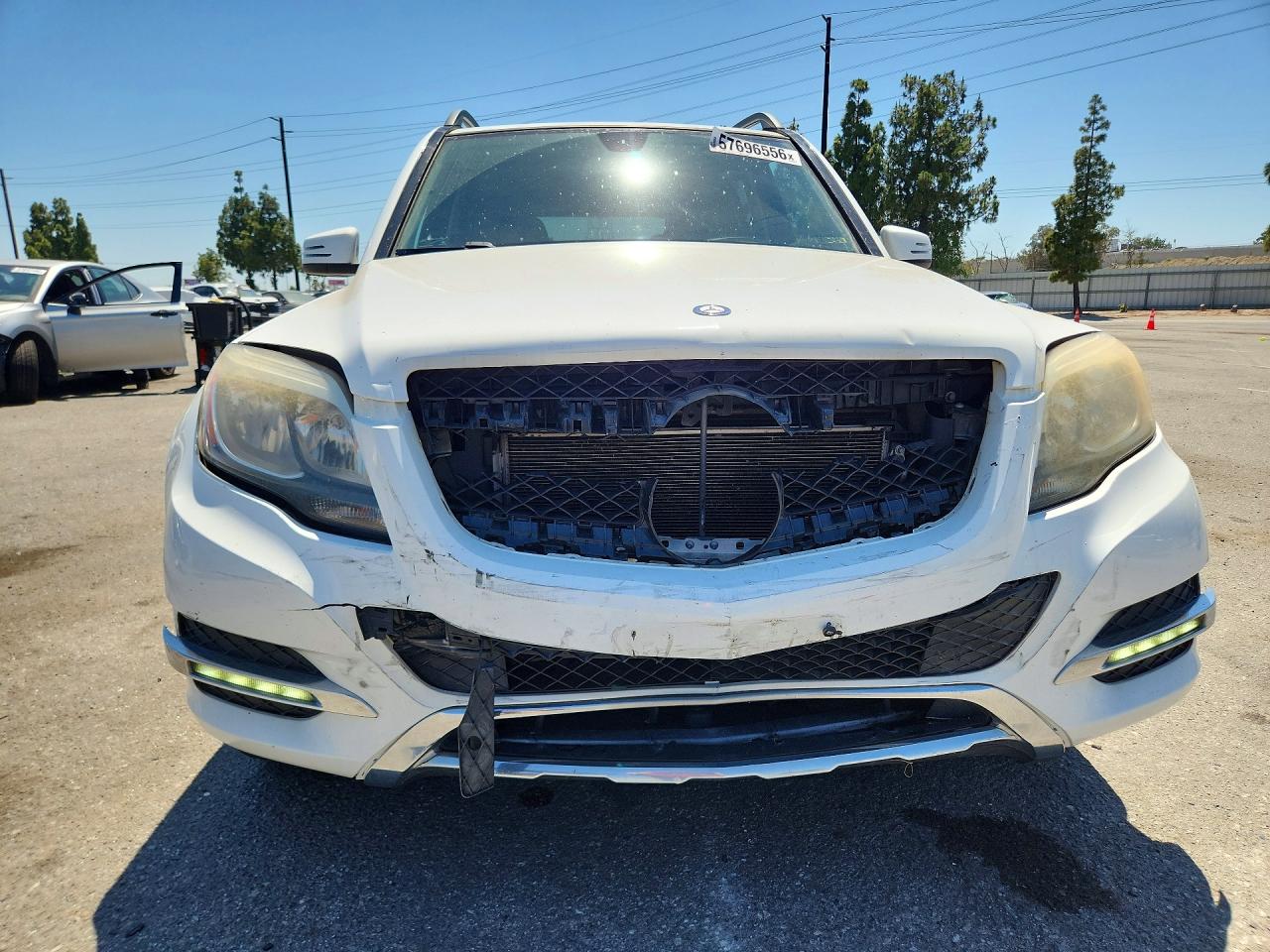 2014 Mercedes-benz Glk 350 White vin: WDCGG5HB8EG337490