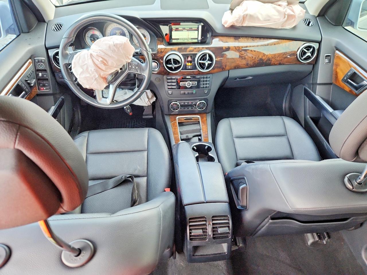 2015 Mercedes-benz Glk 350 Silver vin: WDCGG5HB9FG428687