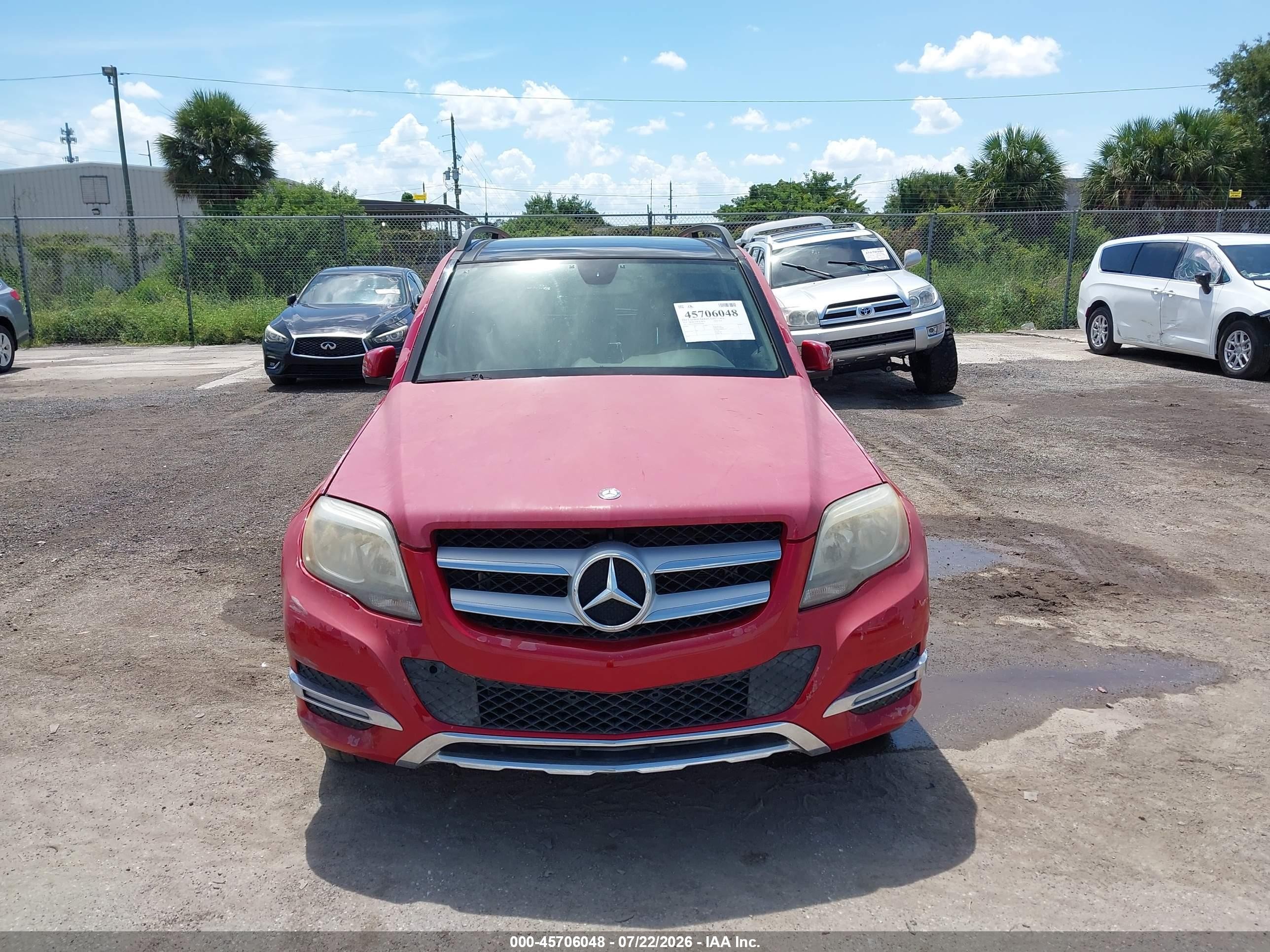 2013 Mercedes-benz Glk 350   Red vin: WDCGG5HBXDF943099