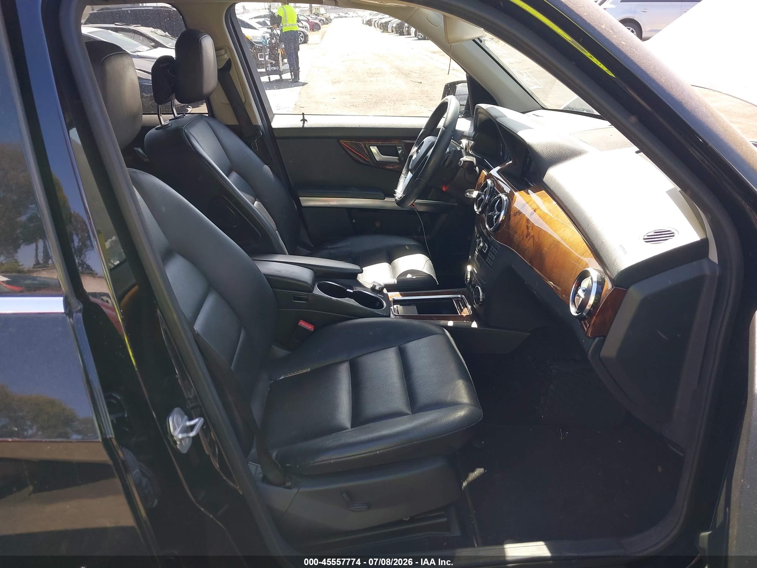 2013 Mercedes-benz Glk 350   Черный vin: WDCGG5HBXDF950876
