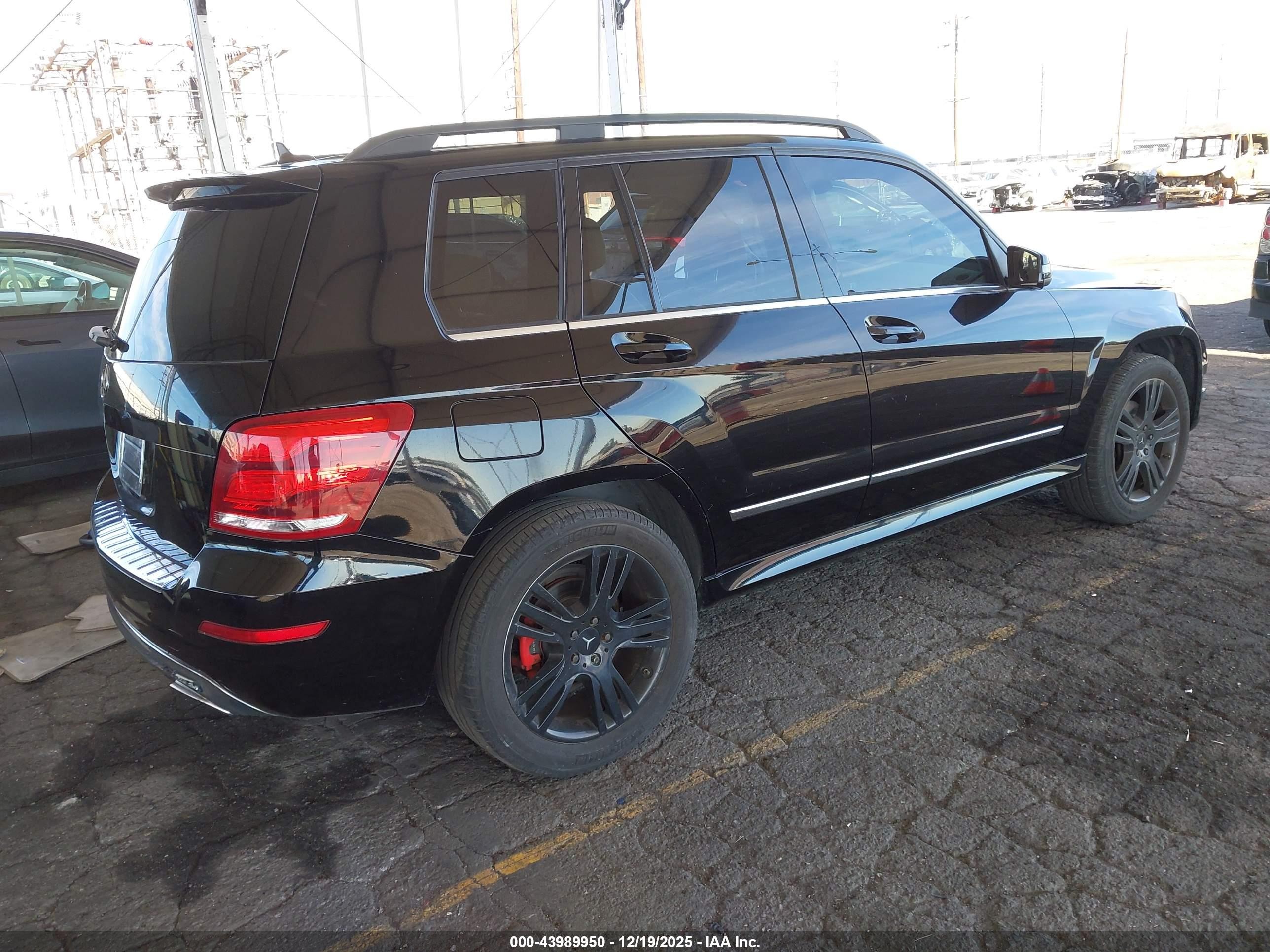 2013 Mercedes-benz Glk 350 Black vin: WDCGG5HBXDF979617