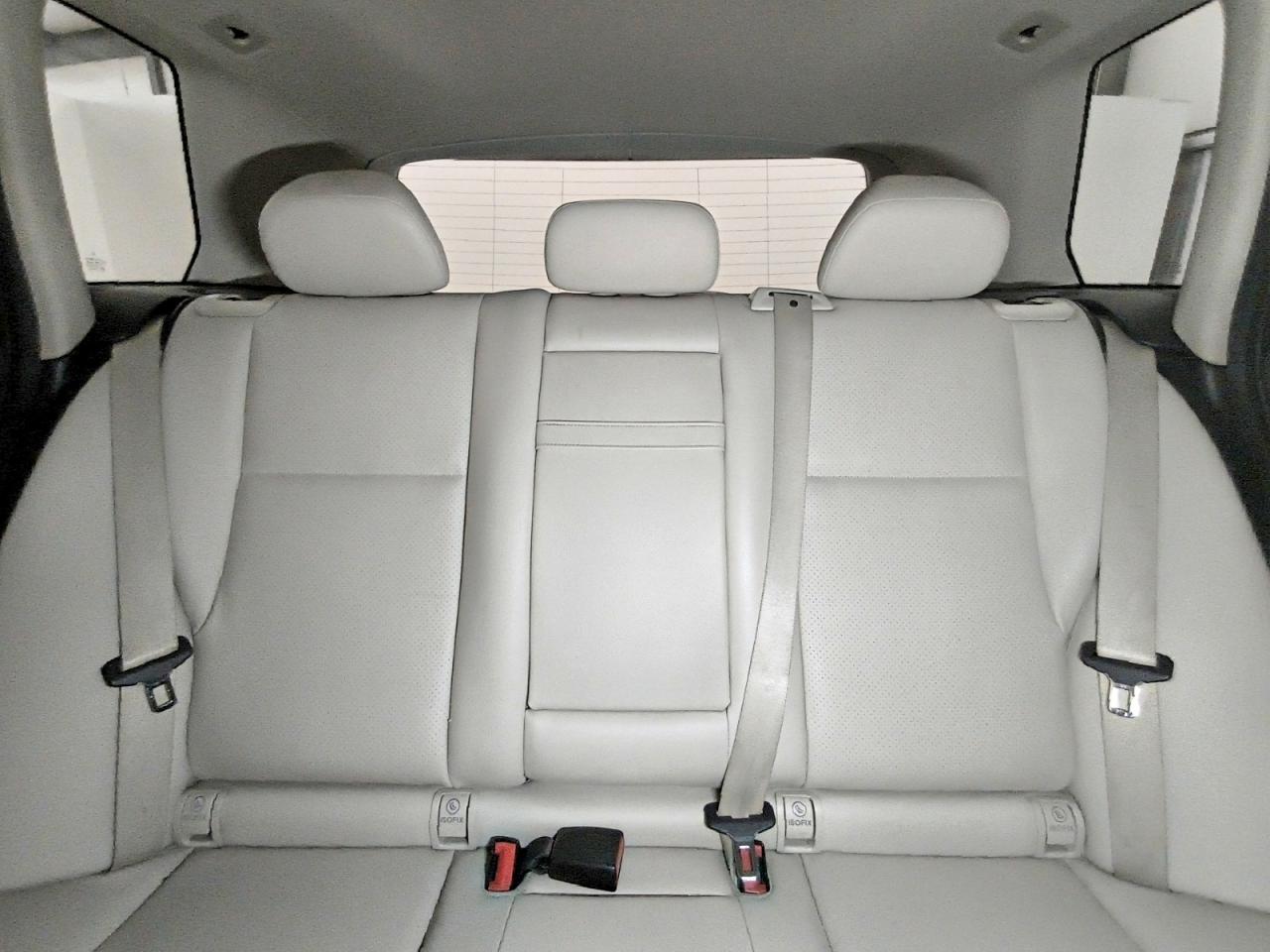 2013 Mercedes-benz Glk 350 White vin: WDCGG5HBXDG017733