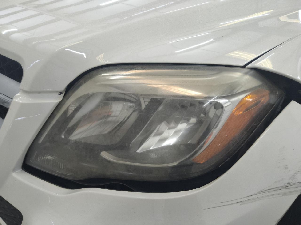 2013 Mercedes-benz Glk 350 White vin: WDCGG5HBXDG017733 Damage: Left Head Lamp, Faded, Acceptable