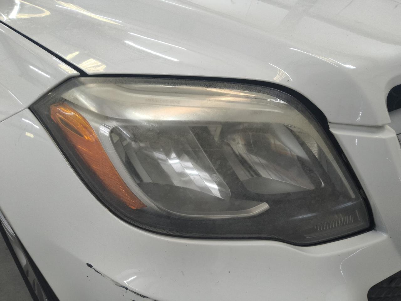 2013 Mercedes-benz Glk 350 White vin: WDCGG5HBXDG017733 Damage: Right Head Lamp, Faded, Acceptable
