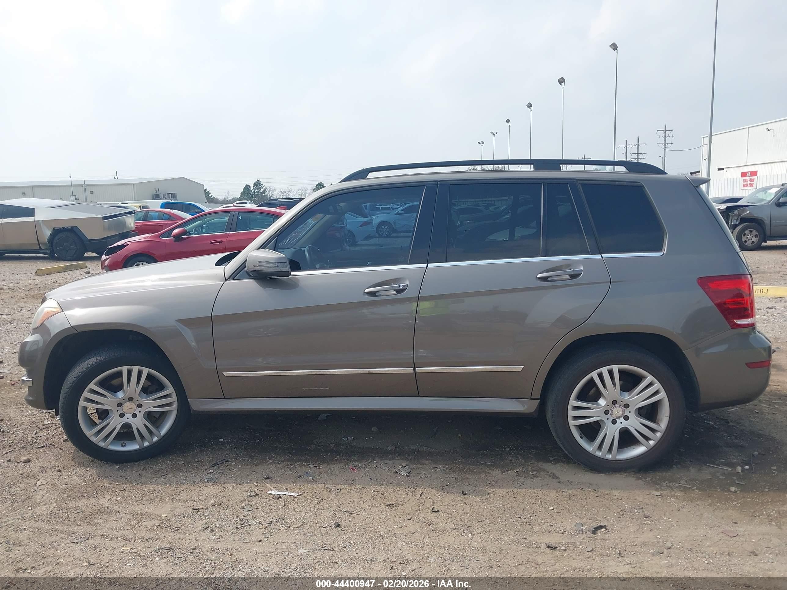 2013 Mercedes-benz Glk 350   Brown vin: WDCGG5HBXDG021121