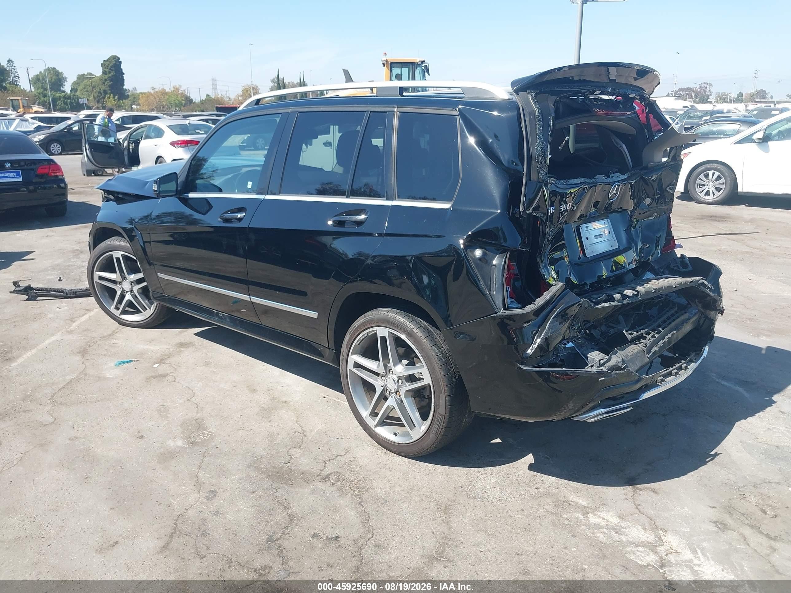 2013 Mercedes-benz Glk 350   Black vin: WDCGG5HBXDG026173