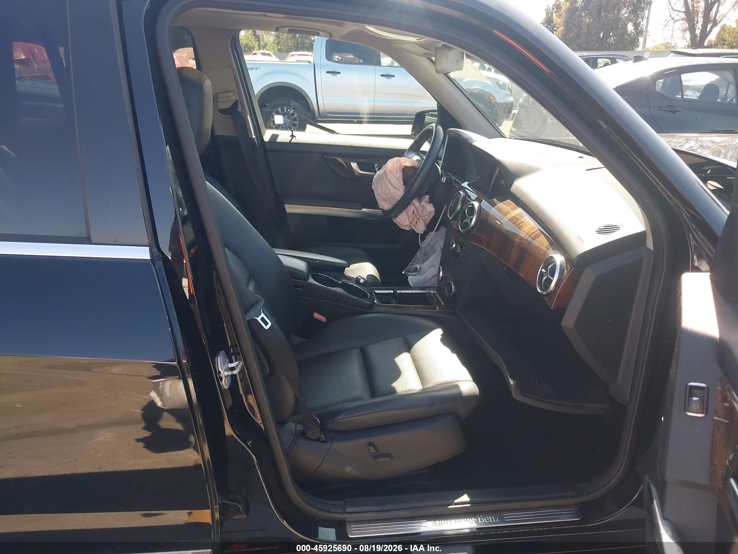 2013 Mercedes-benz Glk 350   Black vin: WDCGG5HBXDG026173