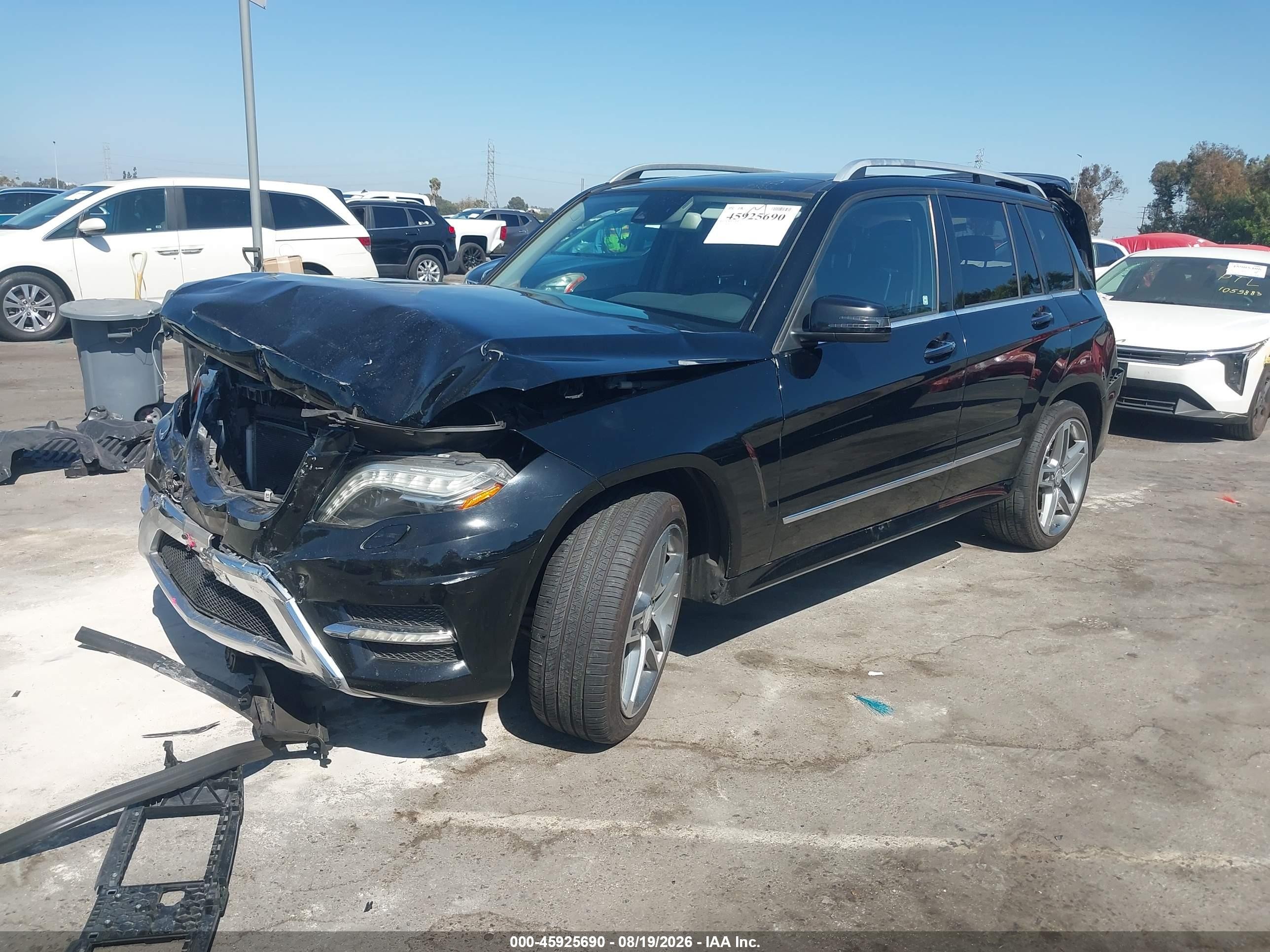 2013 Mercedes-benz Glk 350   Black vin: WDCGG5HBXDG026173