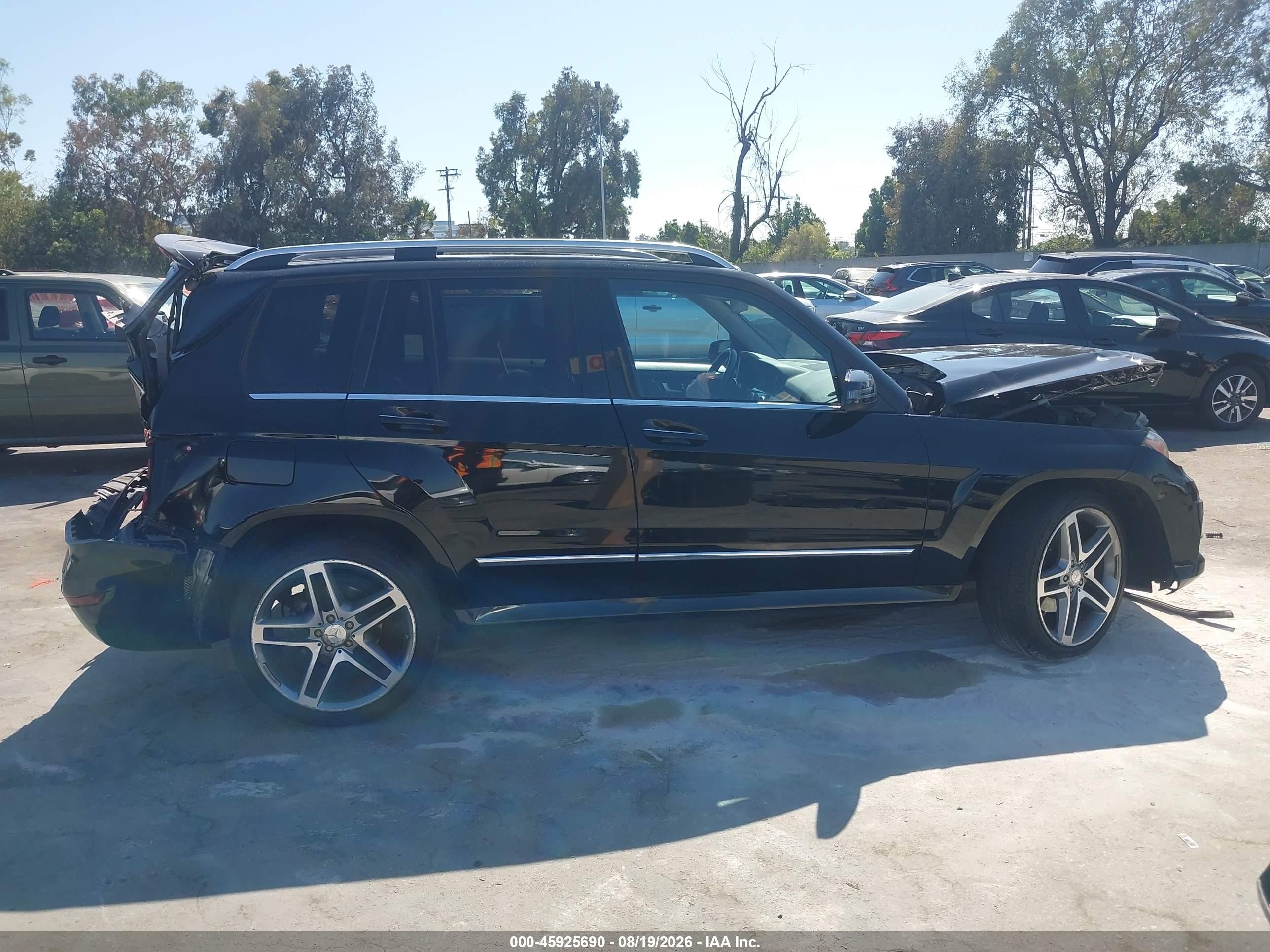 2013 Mercedes-benz Glk 350   Black vin: WDCGG5HBXDG026173