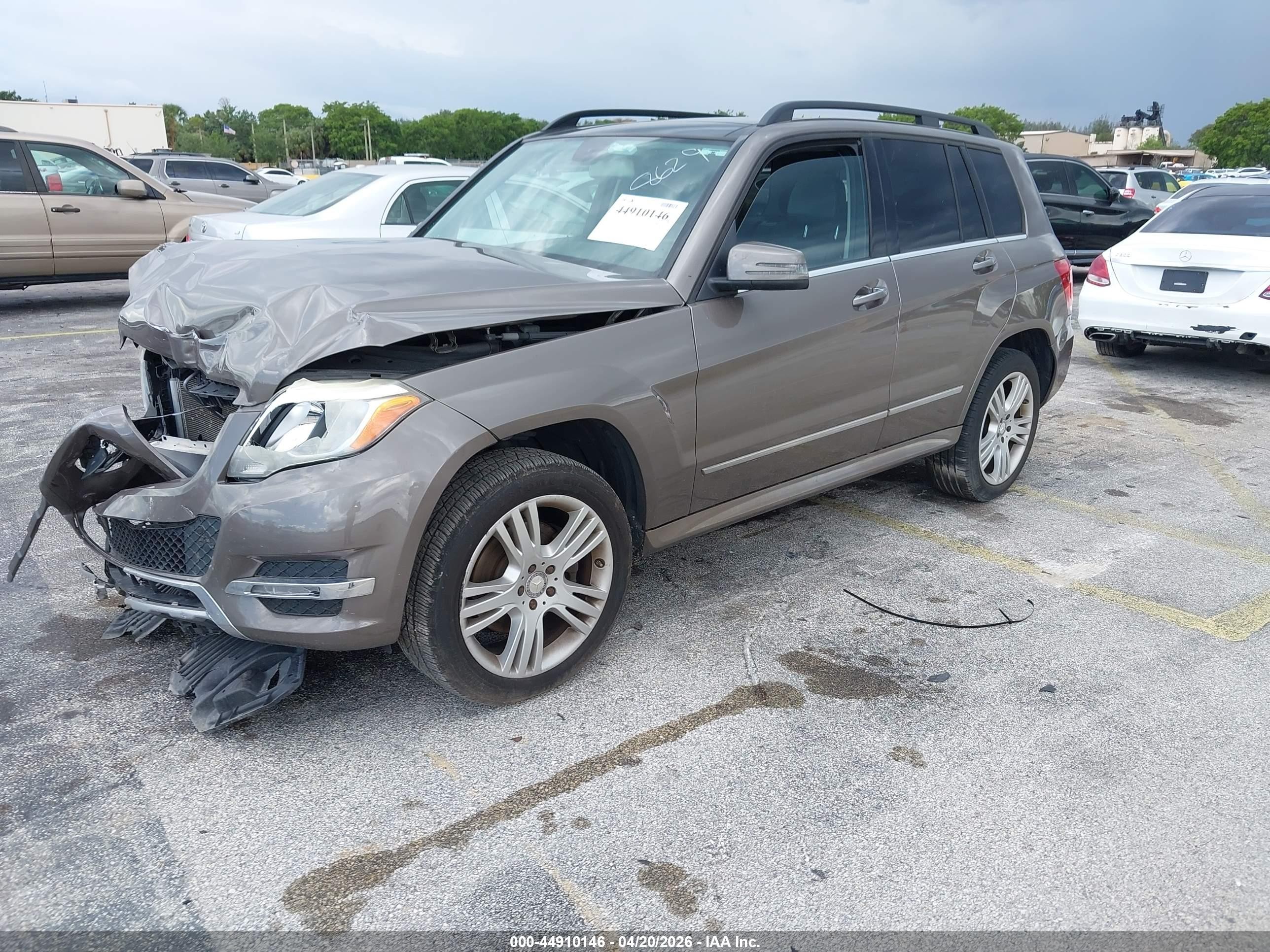 2013 Mercedes-benz Glk 350 Brown vin: WDCGG5HBXDG038629