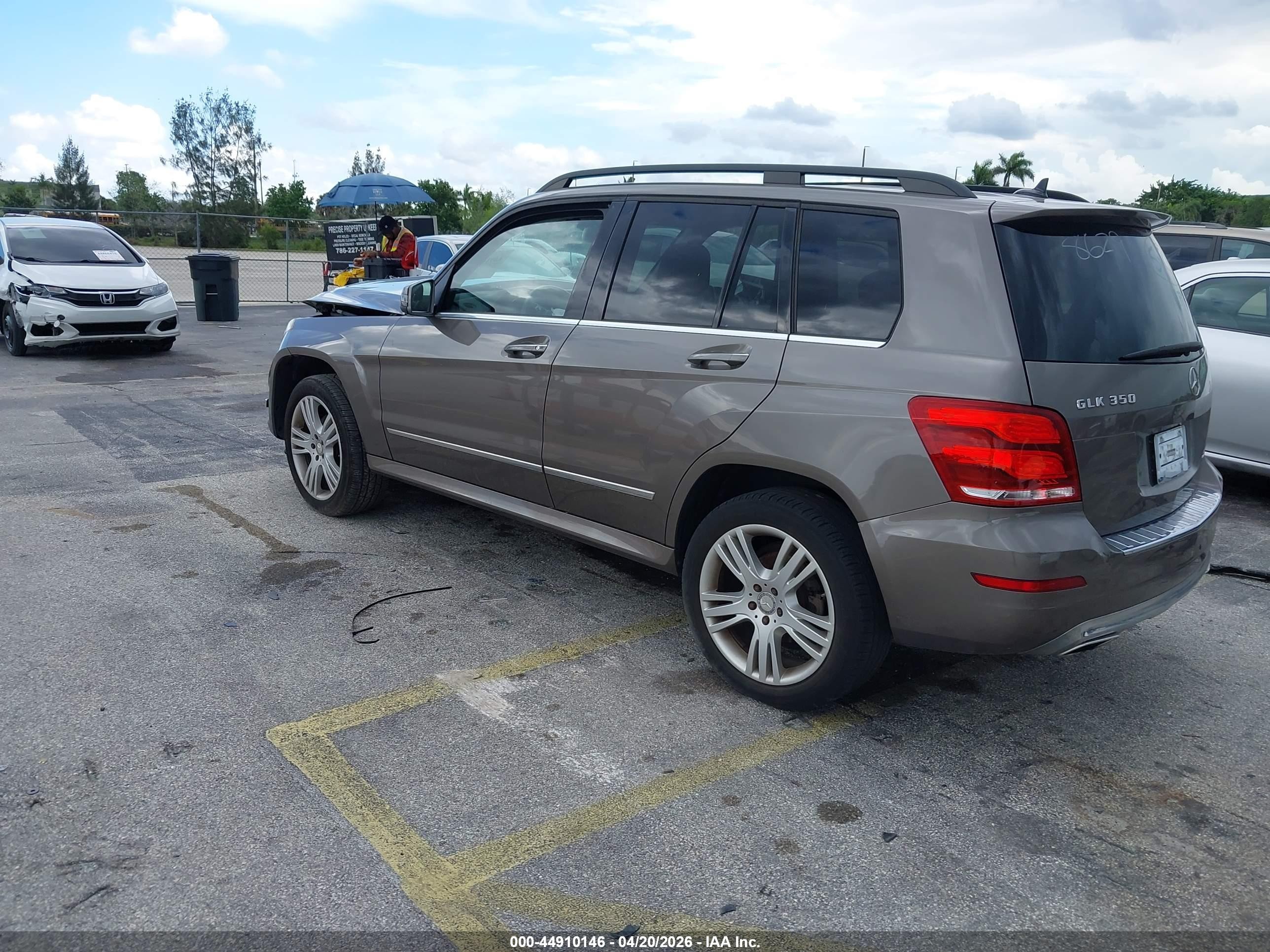 2013 Mercedes-benz Glk 350 Brown vin: WDCGG5HBXDG038629