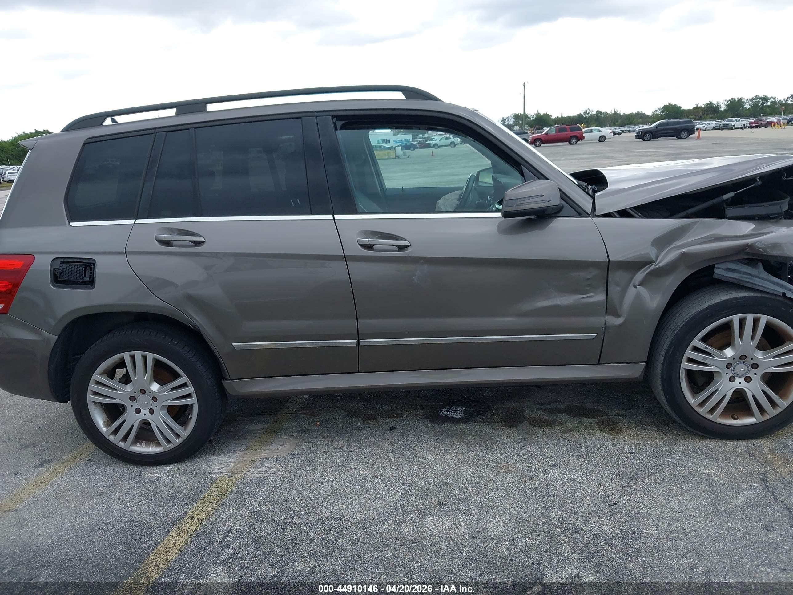 2013 Mercedes-benz Glk 350 Brown vin: WDCGG5HBXDG038629