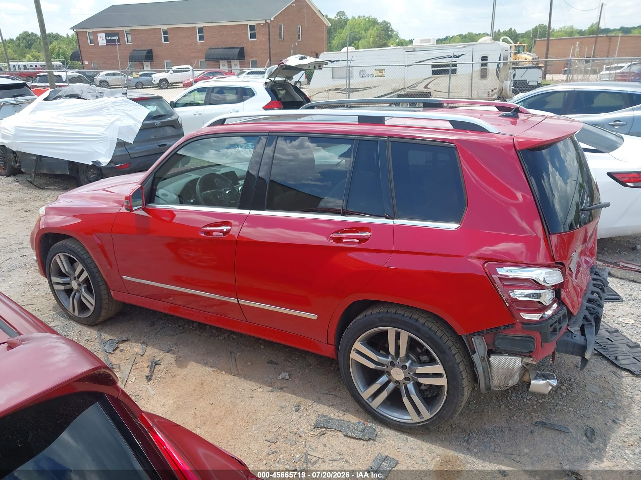 2014 Mercedes-benz Glk 350   Red vin: WDCGG5HBXEG209624