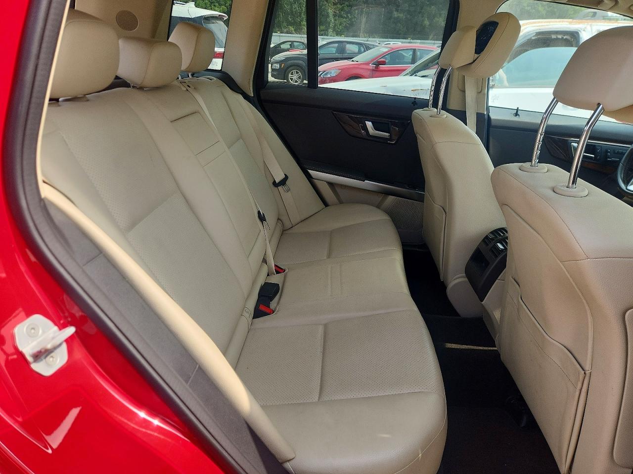 2015 Mercedes-benz Glk 350 Red vin: WDCGG5HBXFG358391