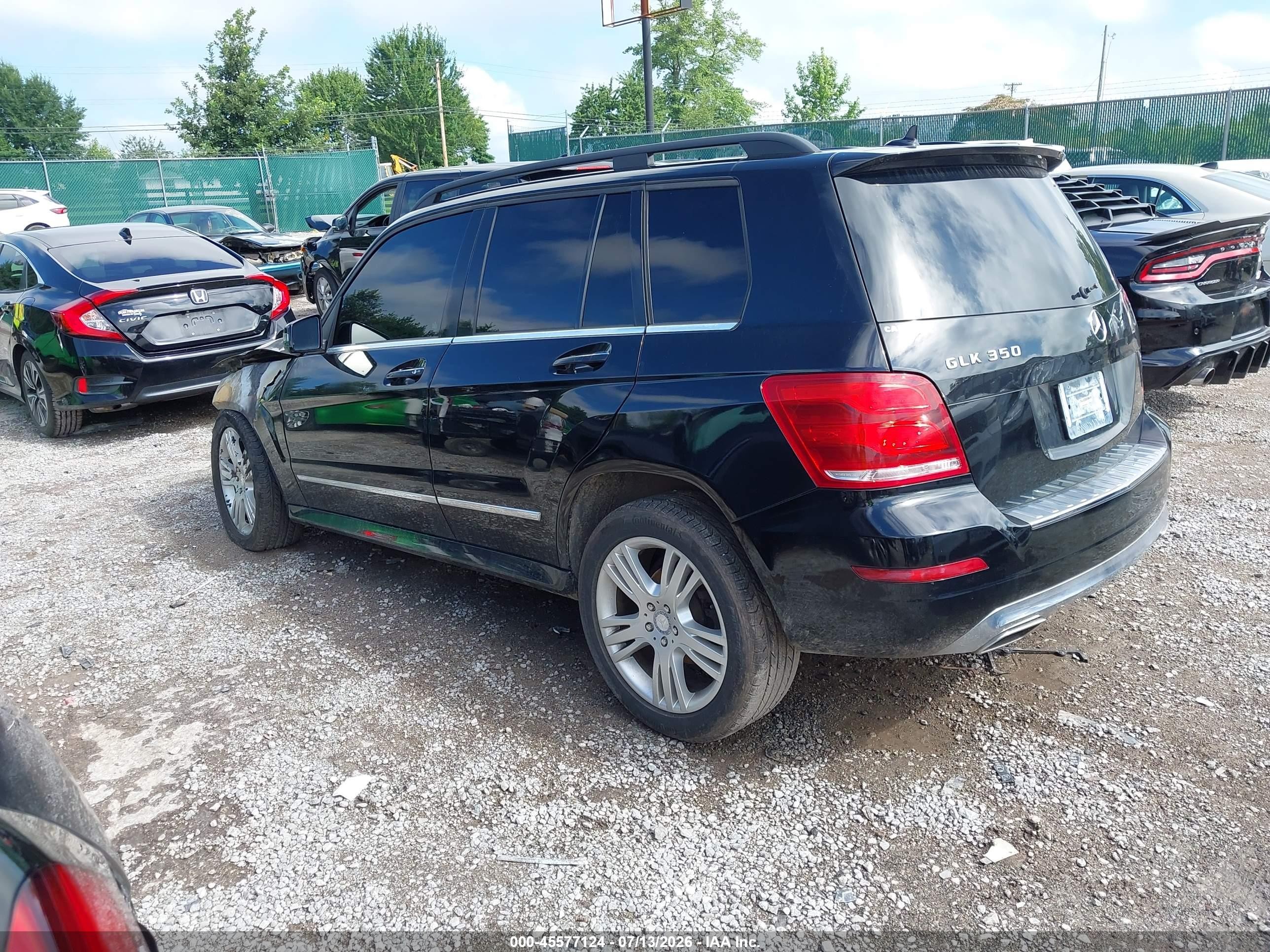 2015 Mercedes-benz Glk 350   Black vin: WDCGG5HBXFG430528