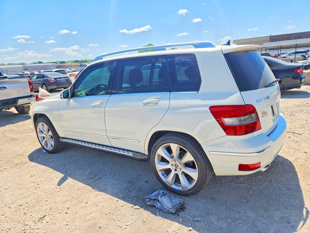 2010 Mercedes-benz Glk 350 4matic White vin: WDCGG8HB0AF261605