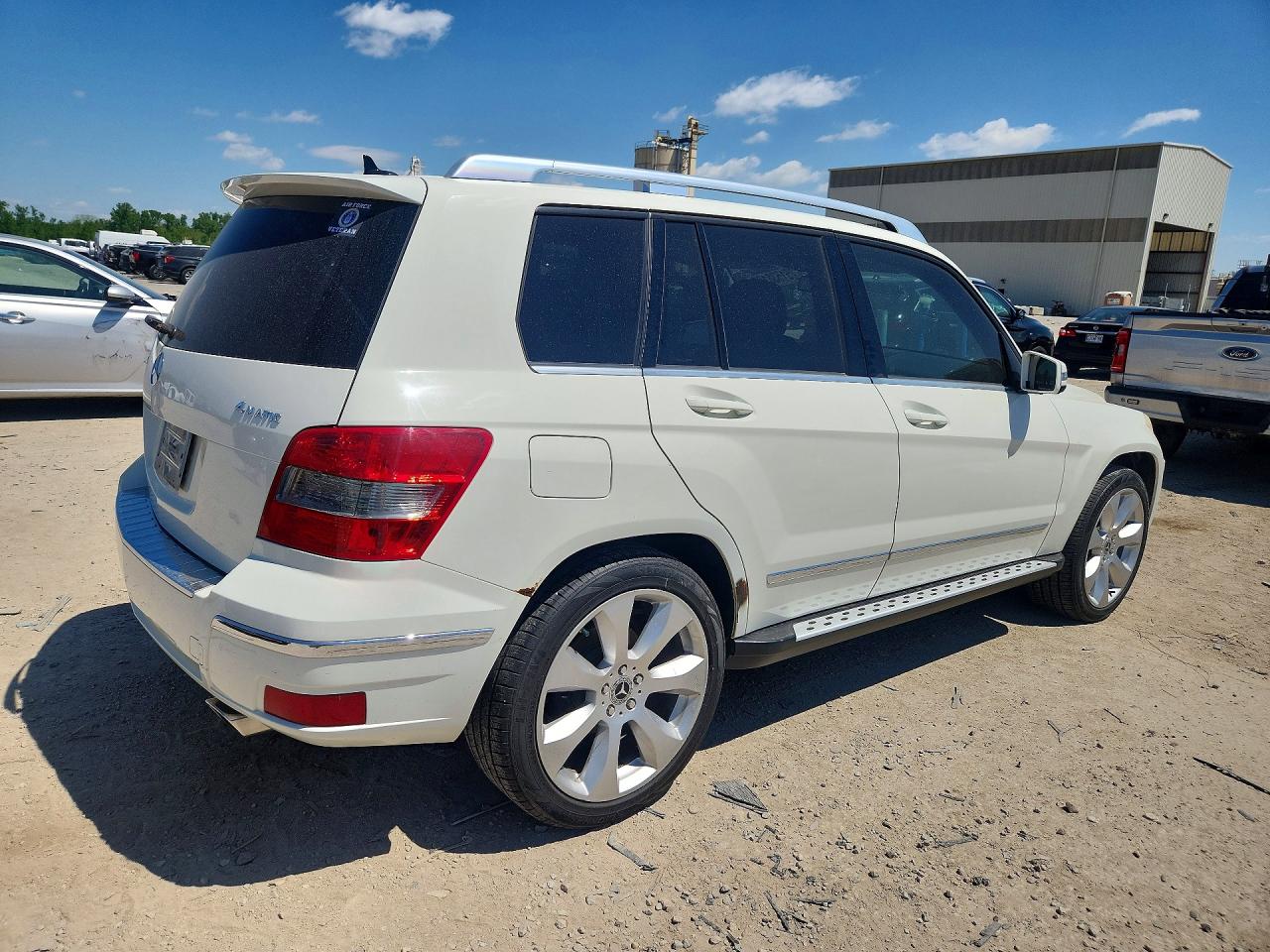 2010 Mercedes-benz Glk 350 4matic White vin: WDCGG8HB0AF261605