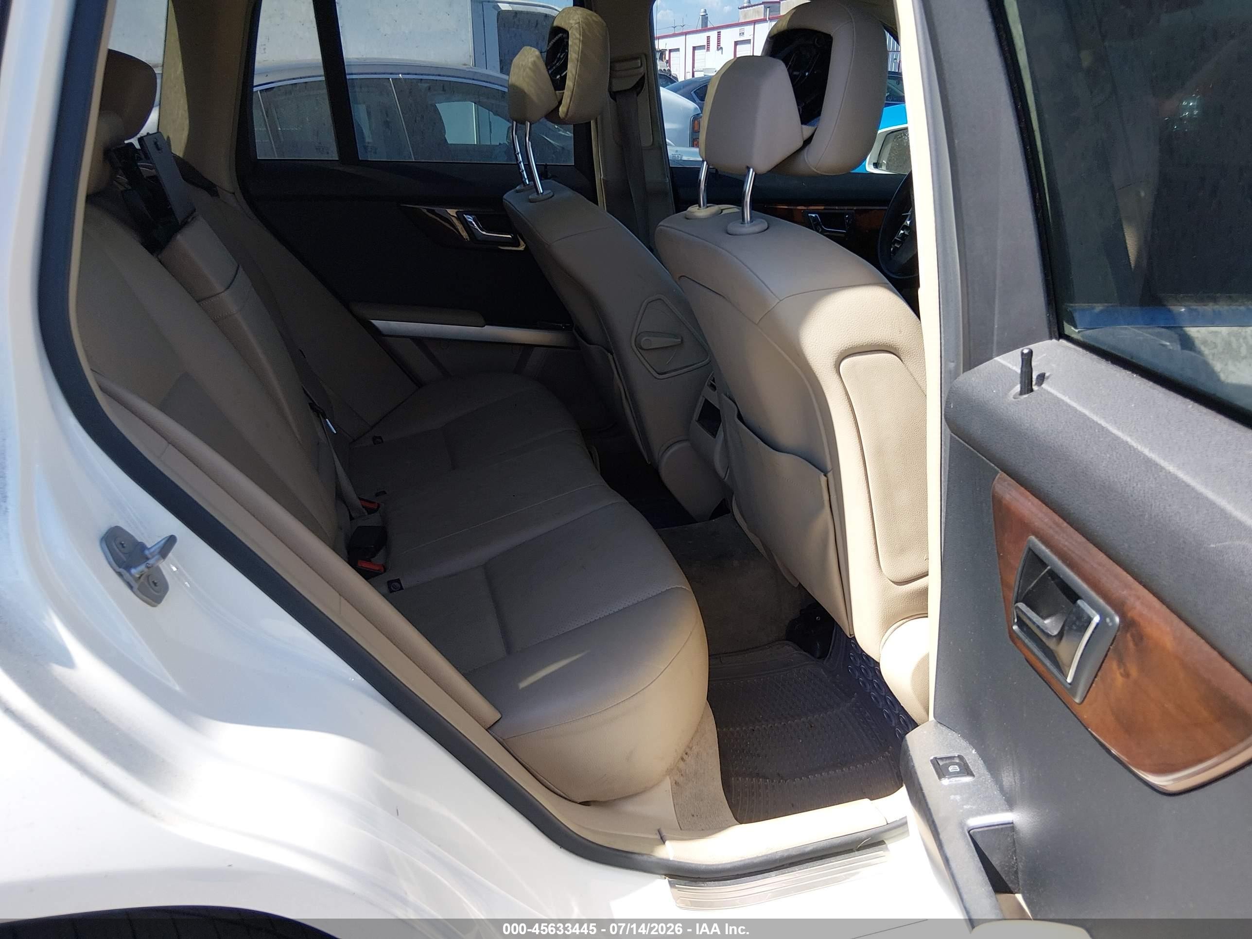 2010 Mercedes-benz Glk 350 4matic White vin: WDCGG8HB0AF434197