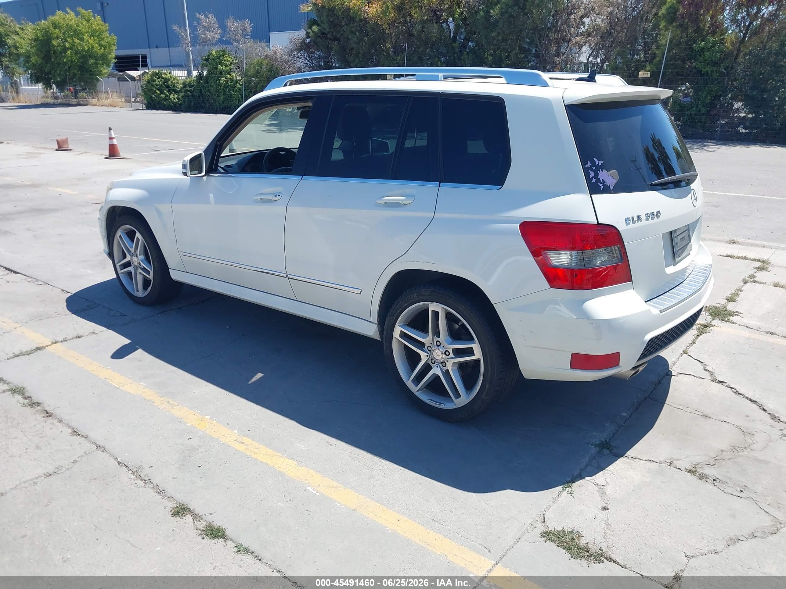 2011 Mercedes-benz Glk 350 4matic White vin: WDCGG8HB0BF532471