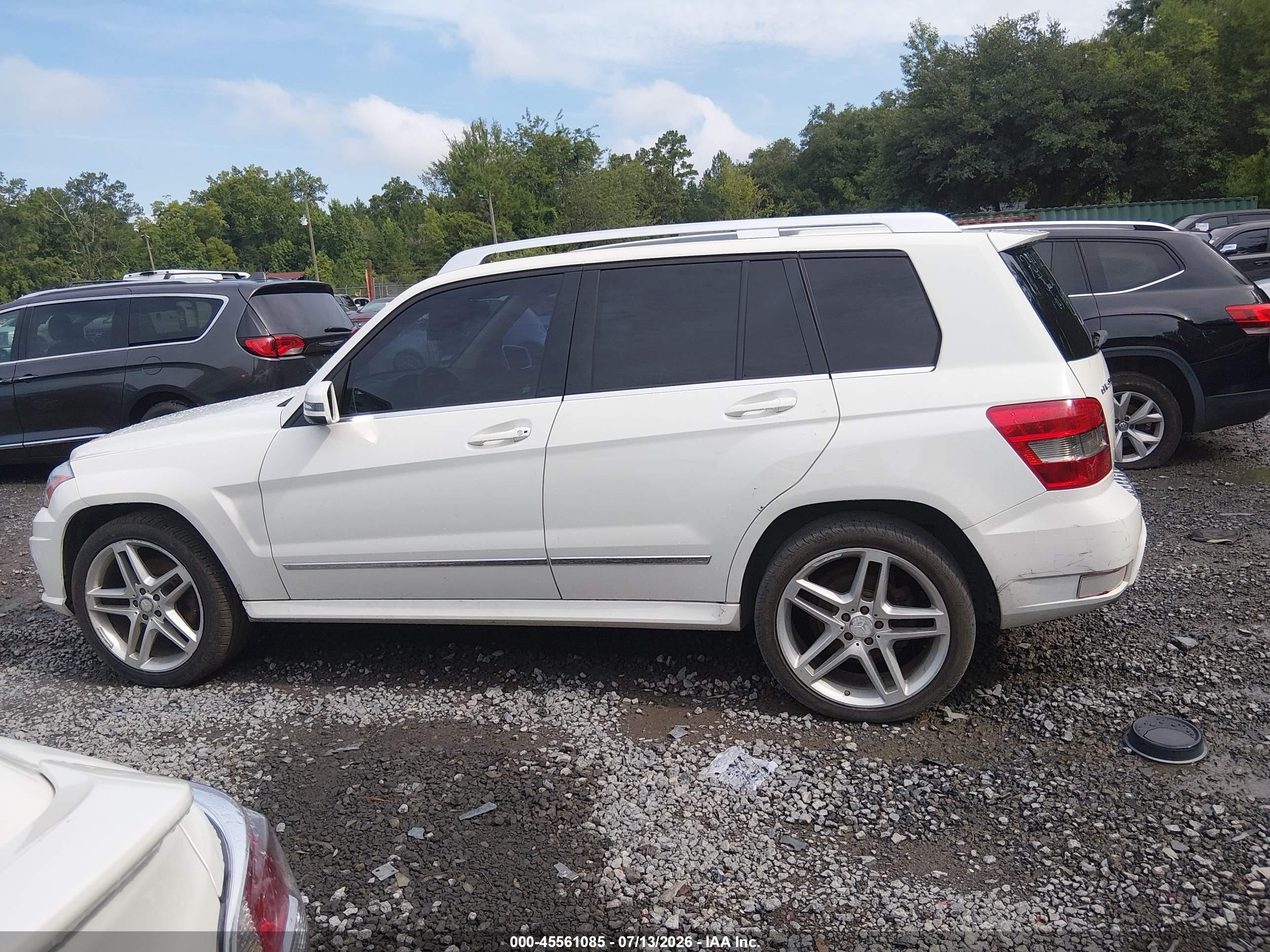 2012 Mercedes-benz Glk 350 4matic White vin: WDCGG8HB0CF754185