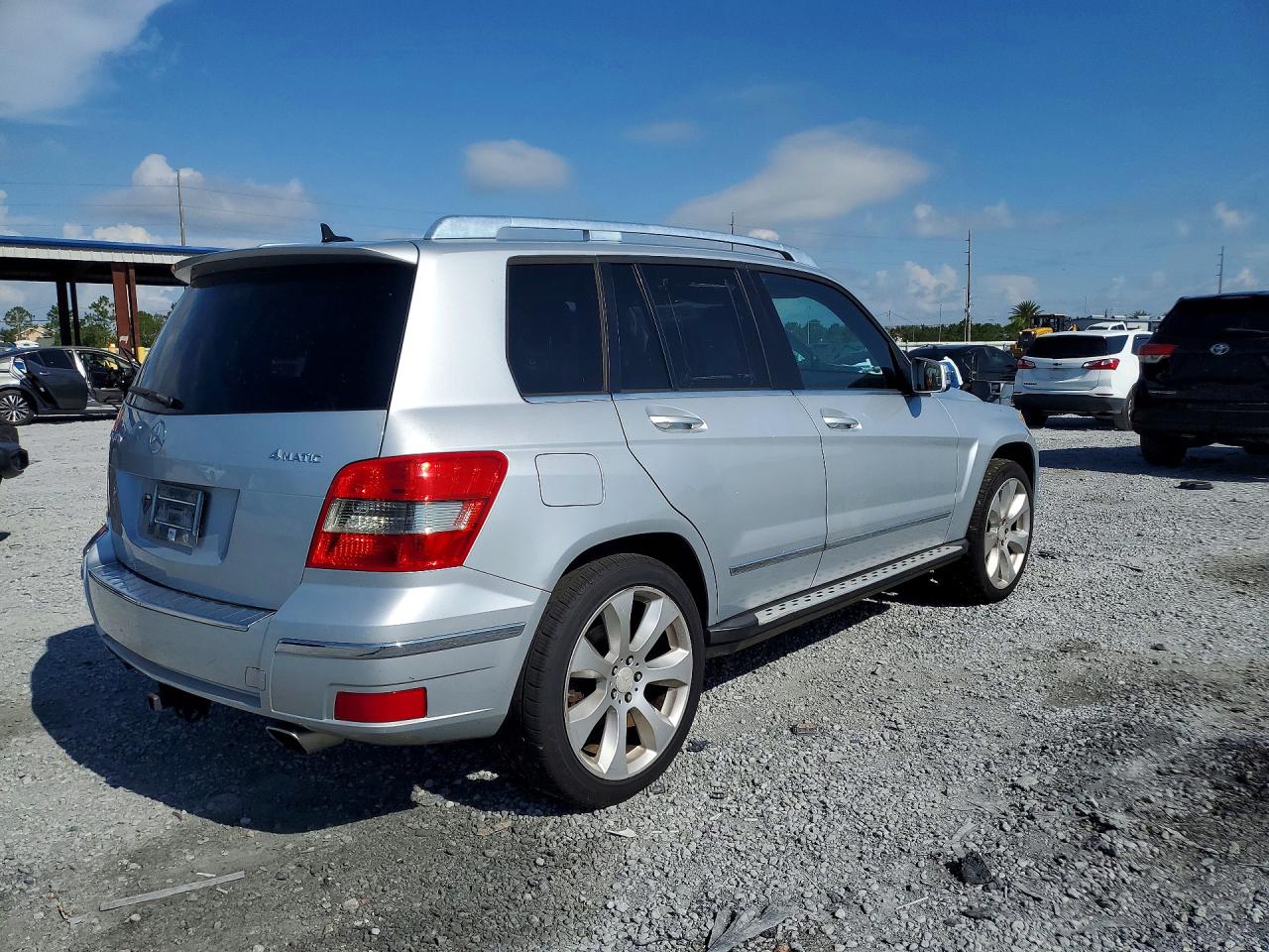 2010 Mercedes-benz Glk 350 4matic Silver vin: WDCGG8HB1AF321648
